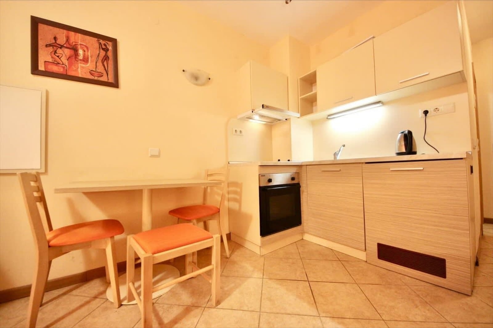 Cozy studio in Royal Sun - Photo 5