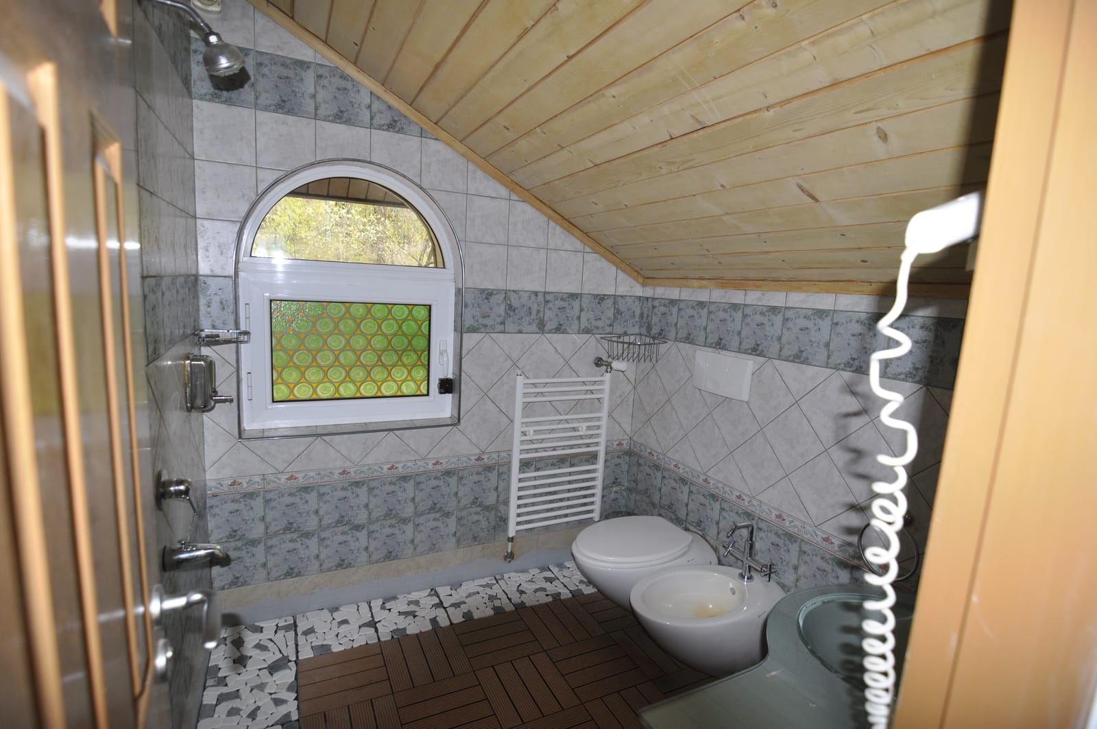 The Mosaic House - Photo 65