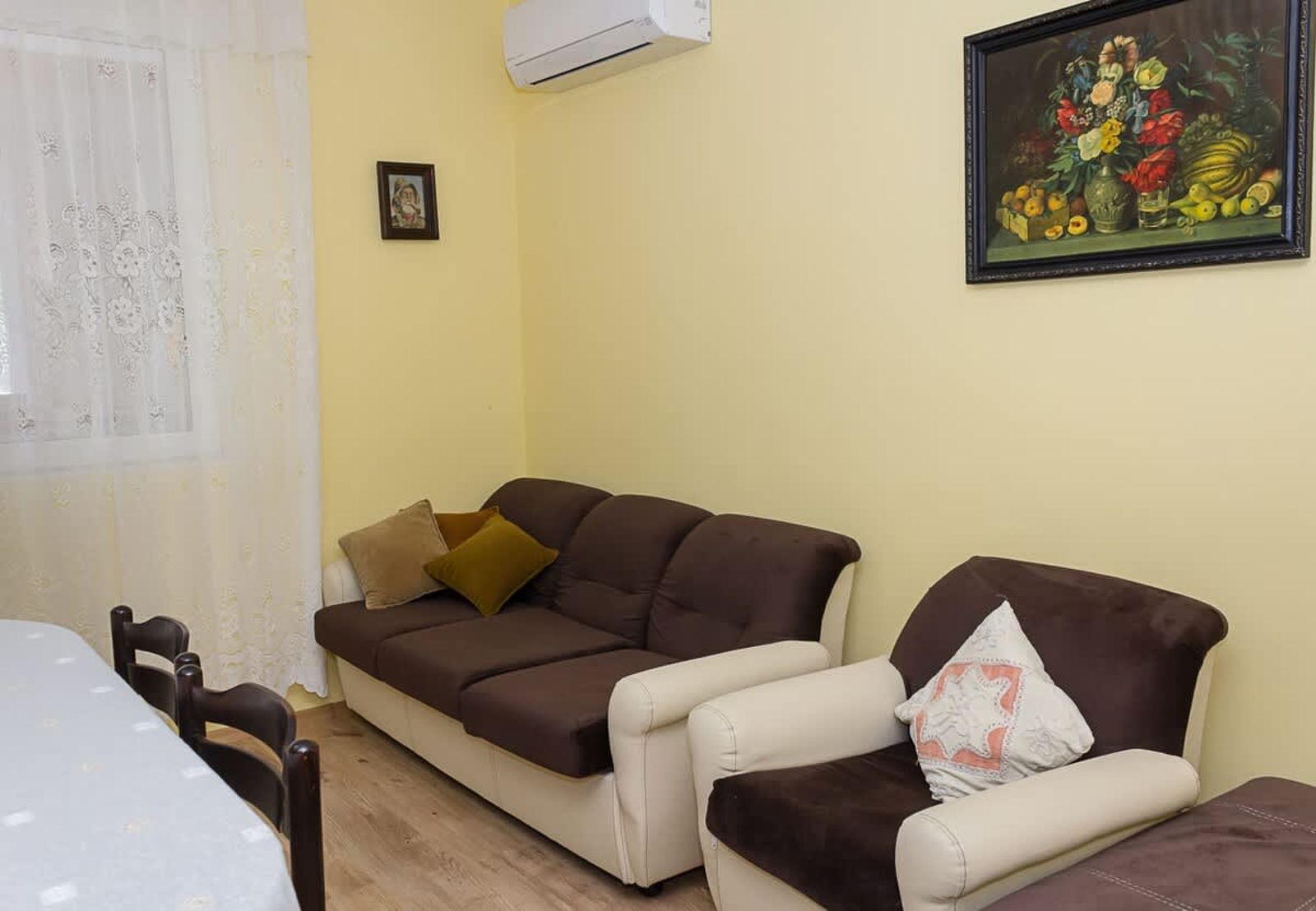Golden Sands Best Location 1BD Flat - Photo 15