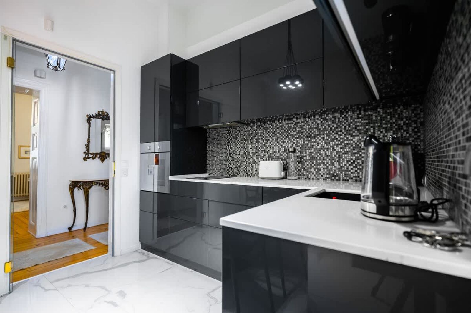 Prime Location in Sofia Spacious 1BD Apartment - Photo 8