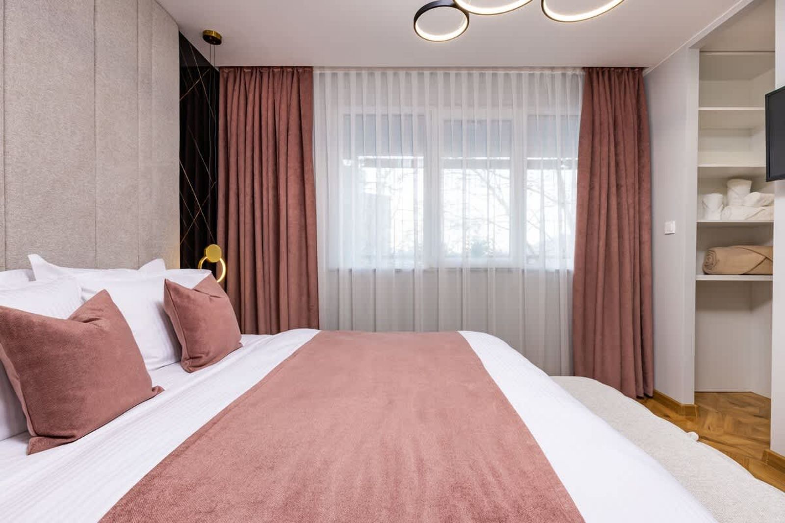 Happy People 2BD, Central Plovdiv - Photo 8