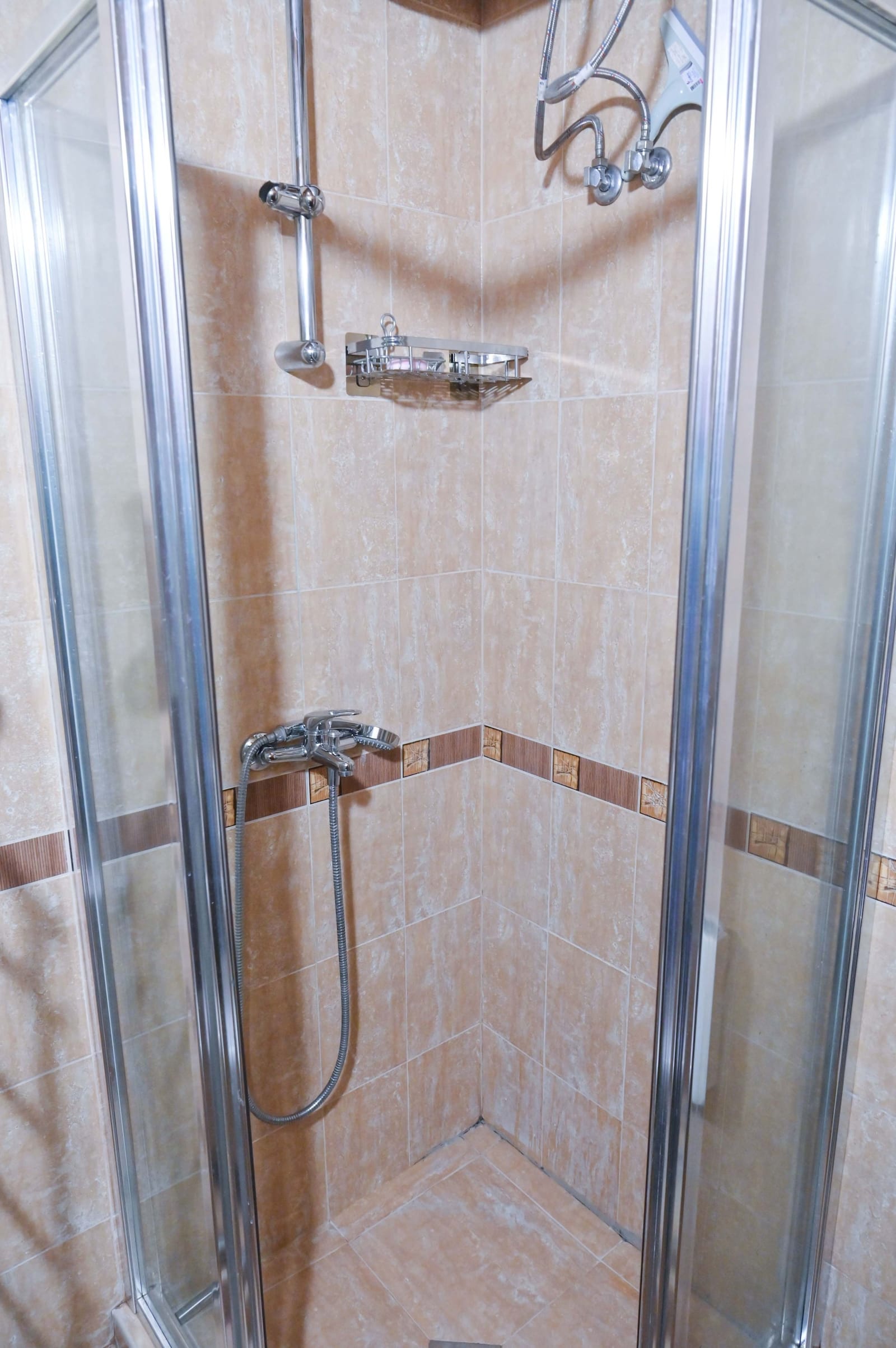 Gondola Retreat Bansko - Cozy 1BR Near the Lift - Photo 18