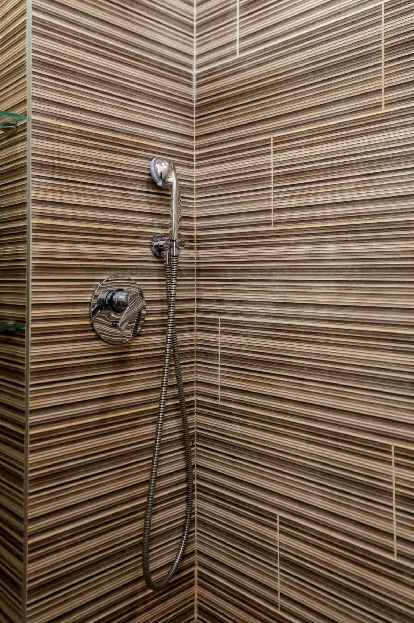 Designer Studio | High-Speed Wi-Fi + AC + Balcony - Photo 13