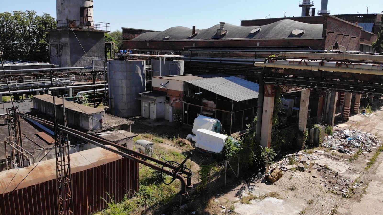 Abandoned Factory Bucharest - Photo 17