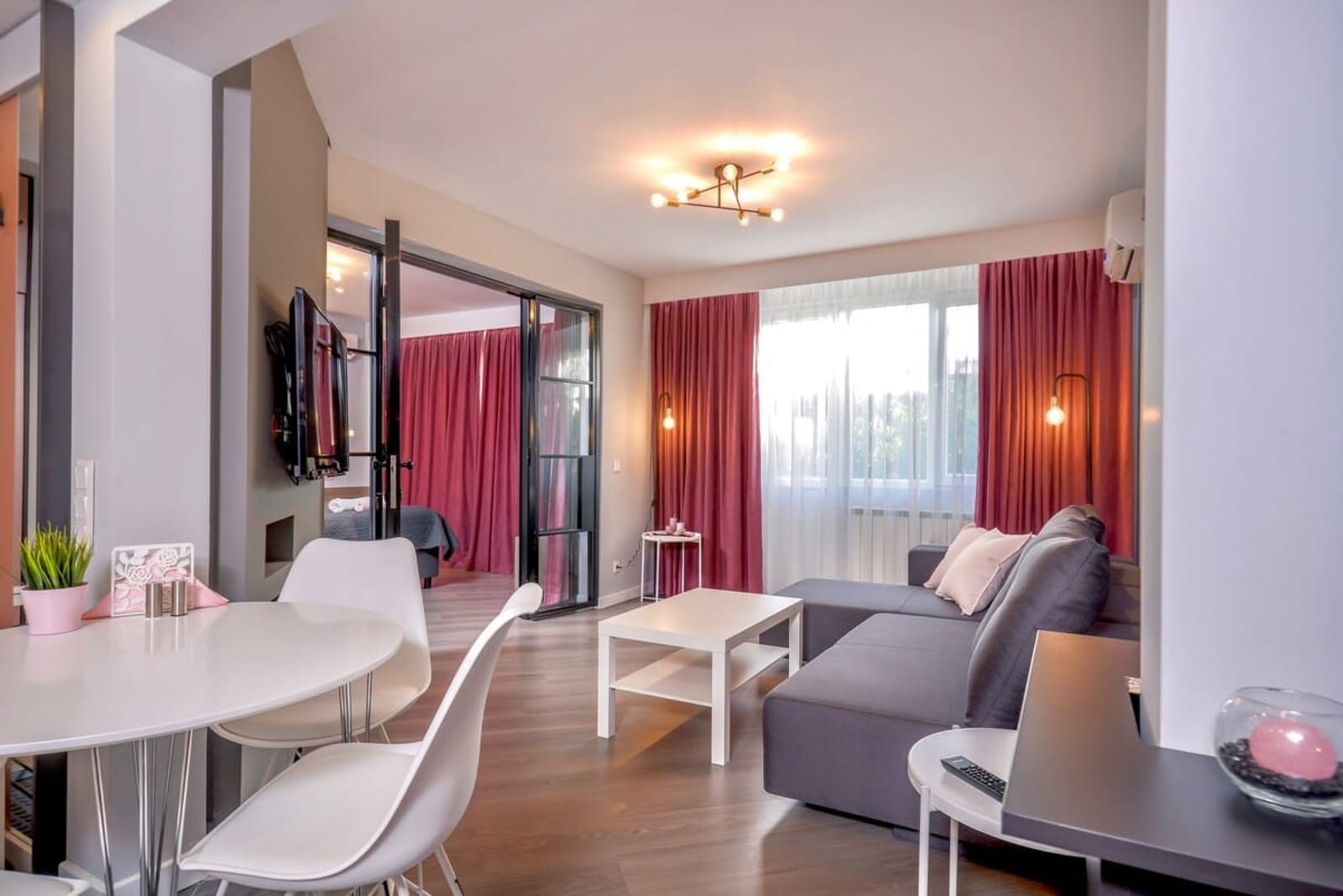 ROS? one bedroom designer apartment in city centre - Photo 4