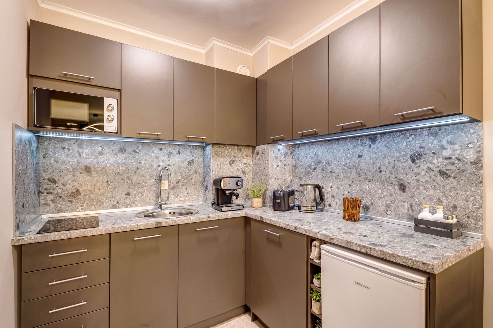 Alpine Escape at Dream View - Photo 3