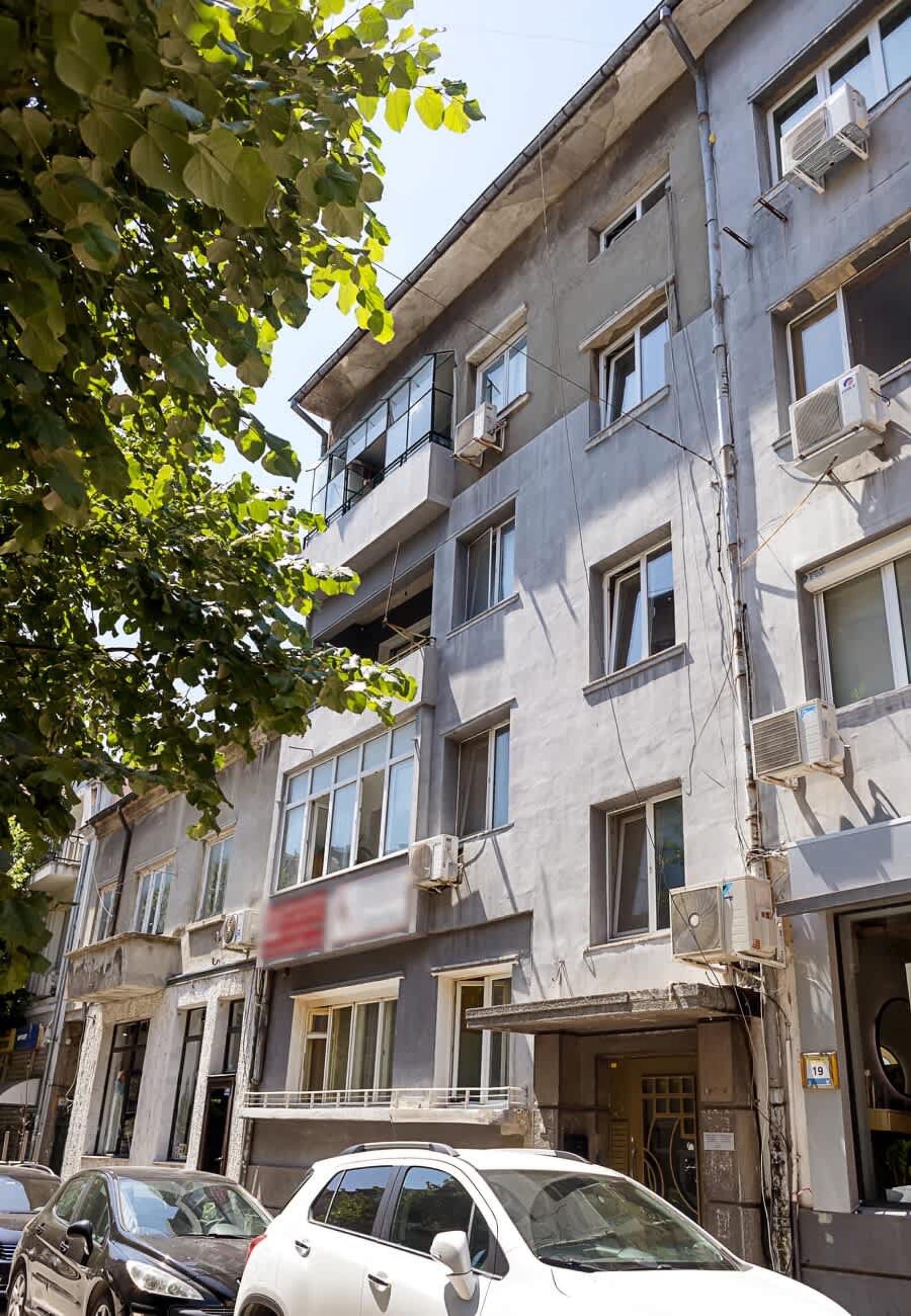 Stylish Apartment - the Heart of Central Varna - Photo 23