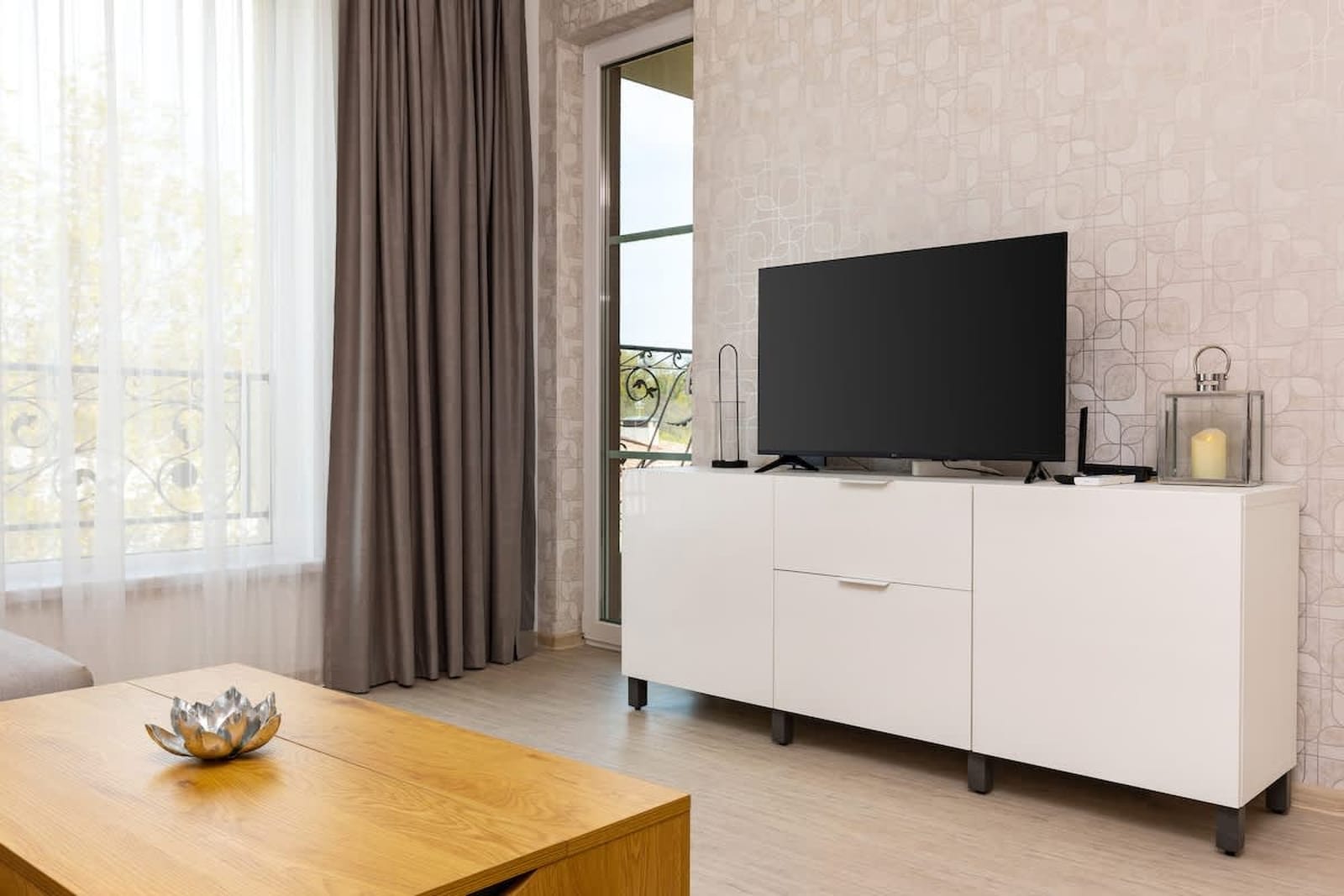 Magnolia Gardens - 1BD with Balcony &amp; Parking - Photo 5