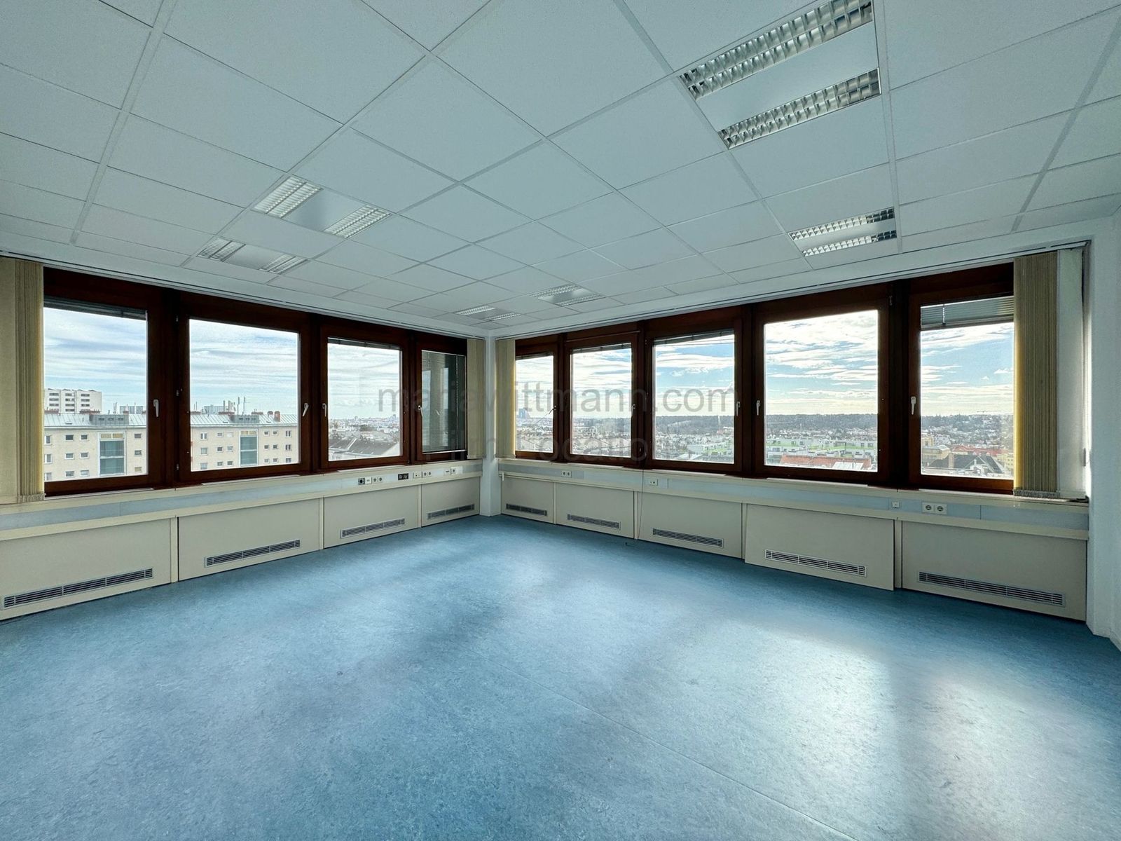 Location 370 - Photo 6