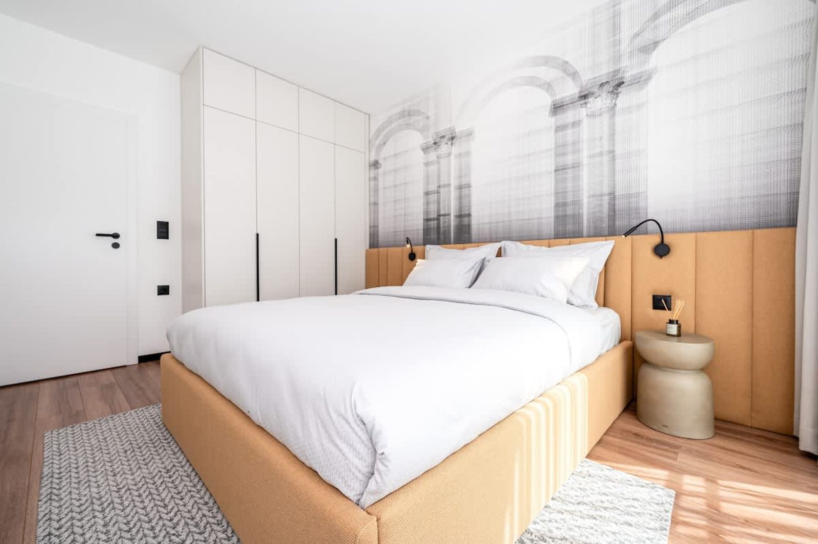 Plovdiv Center Gem with Balcony - Photo 15