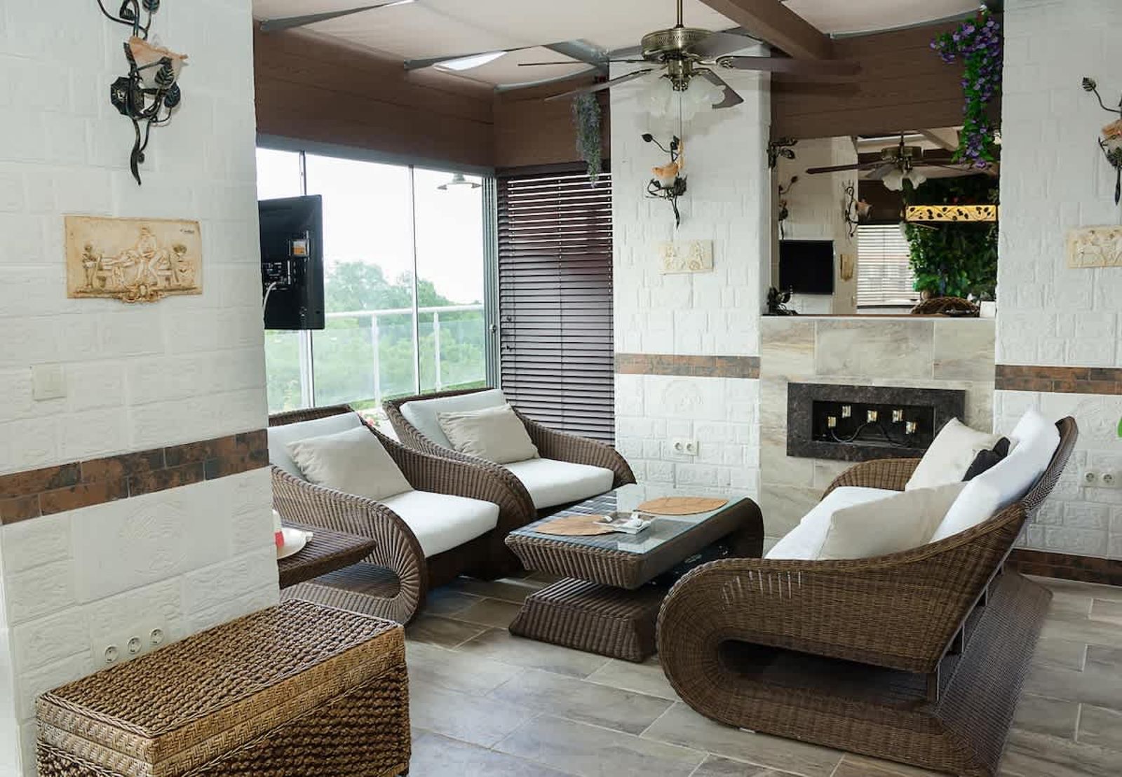 Under the Stars - Lux. Penthouse w/ POOL + Terrace - Photo 53