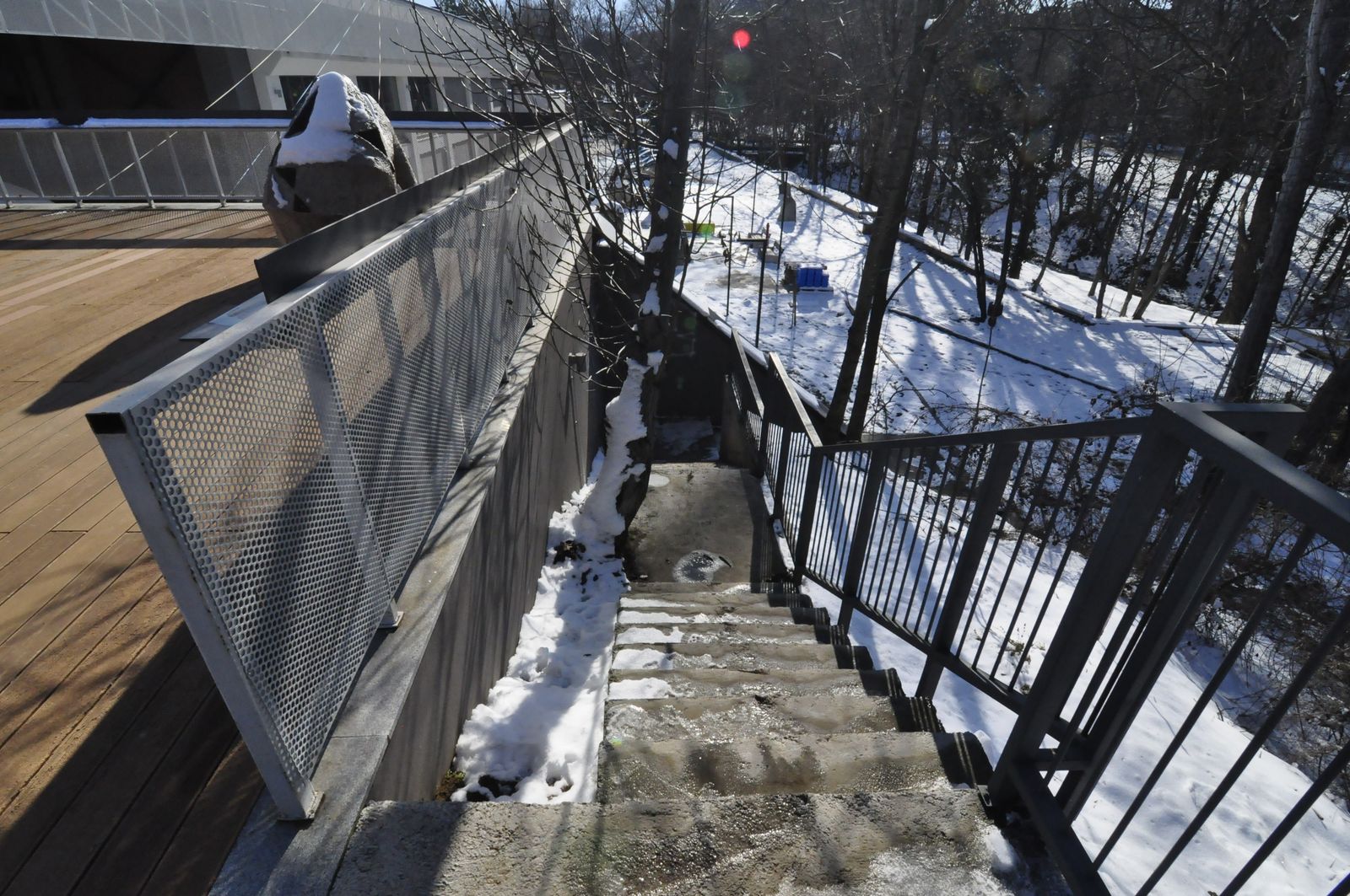 Center for contemporary arts TOPLOCENTRALA - Photo 10