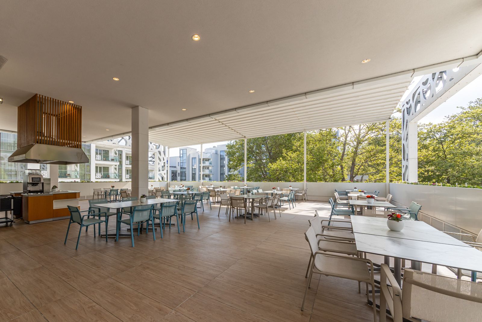 Maritim Hotel Paradise Blue Albena - Photo 90