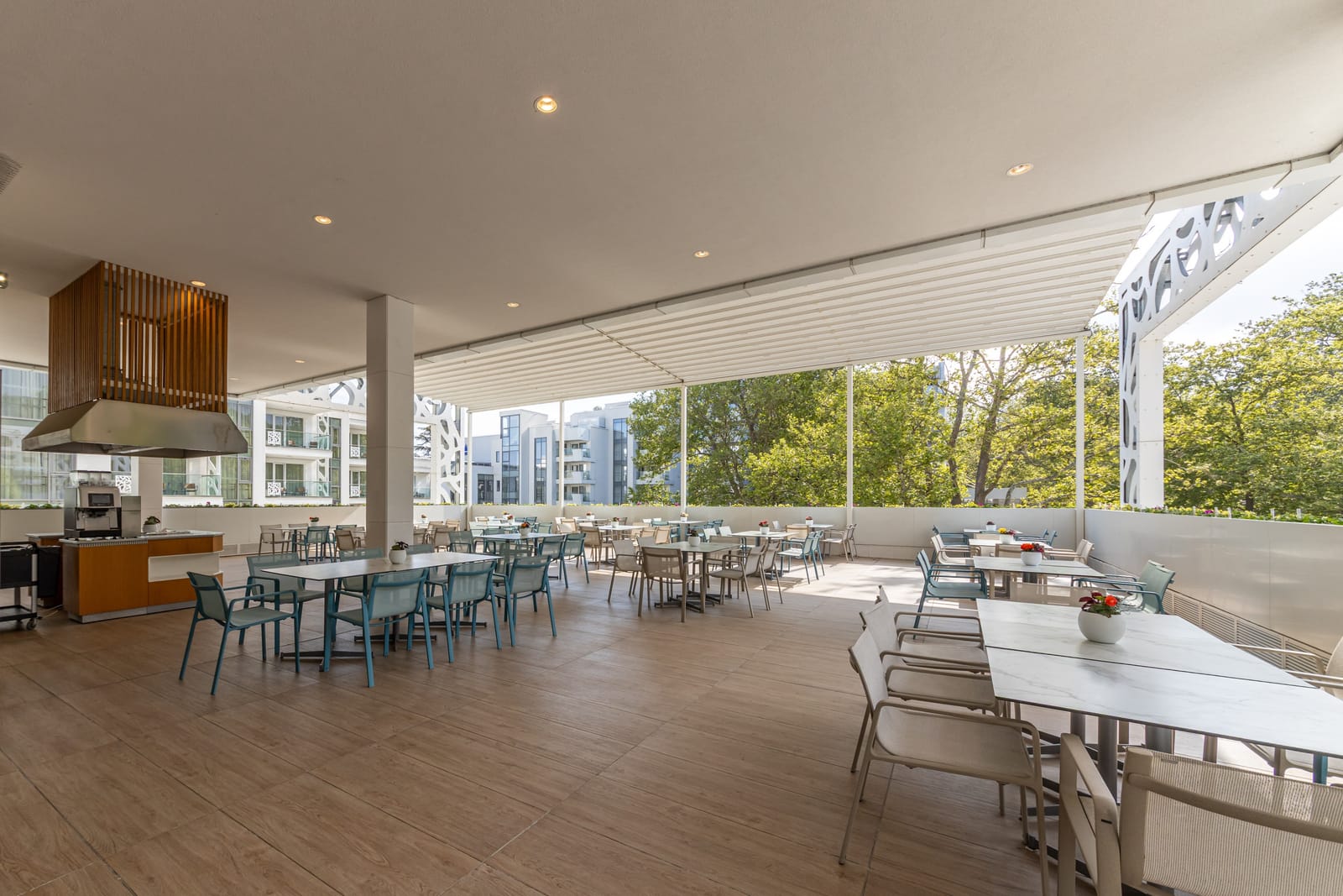 Maritim Hotel Paradise Blue Albena - Photo 90