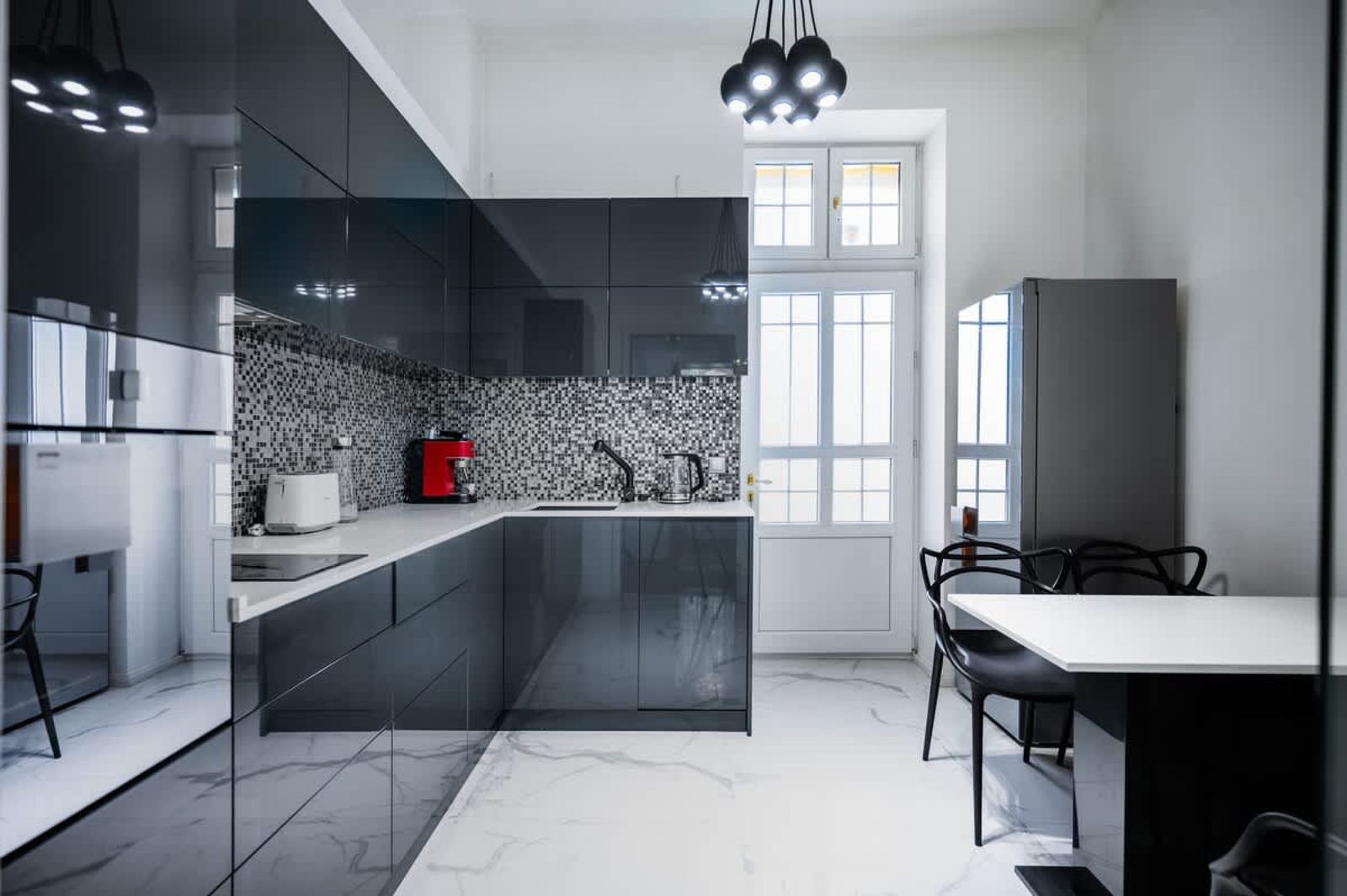 Prime Location in Sofia Spacious 1BD Apartment - Photo 5