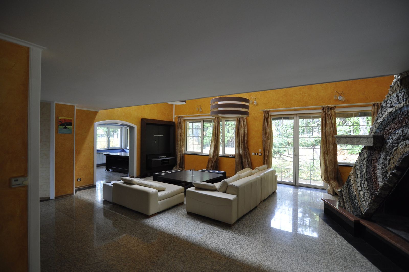 The Mosaic House - Photo 20