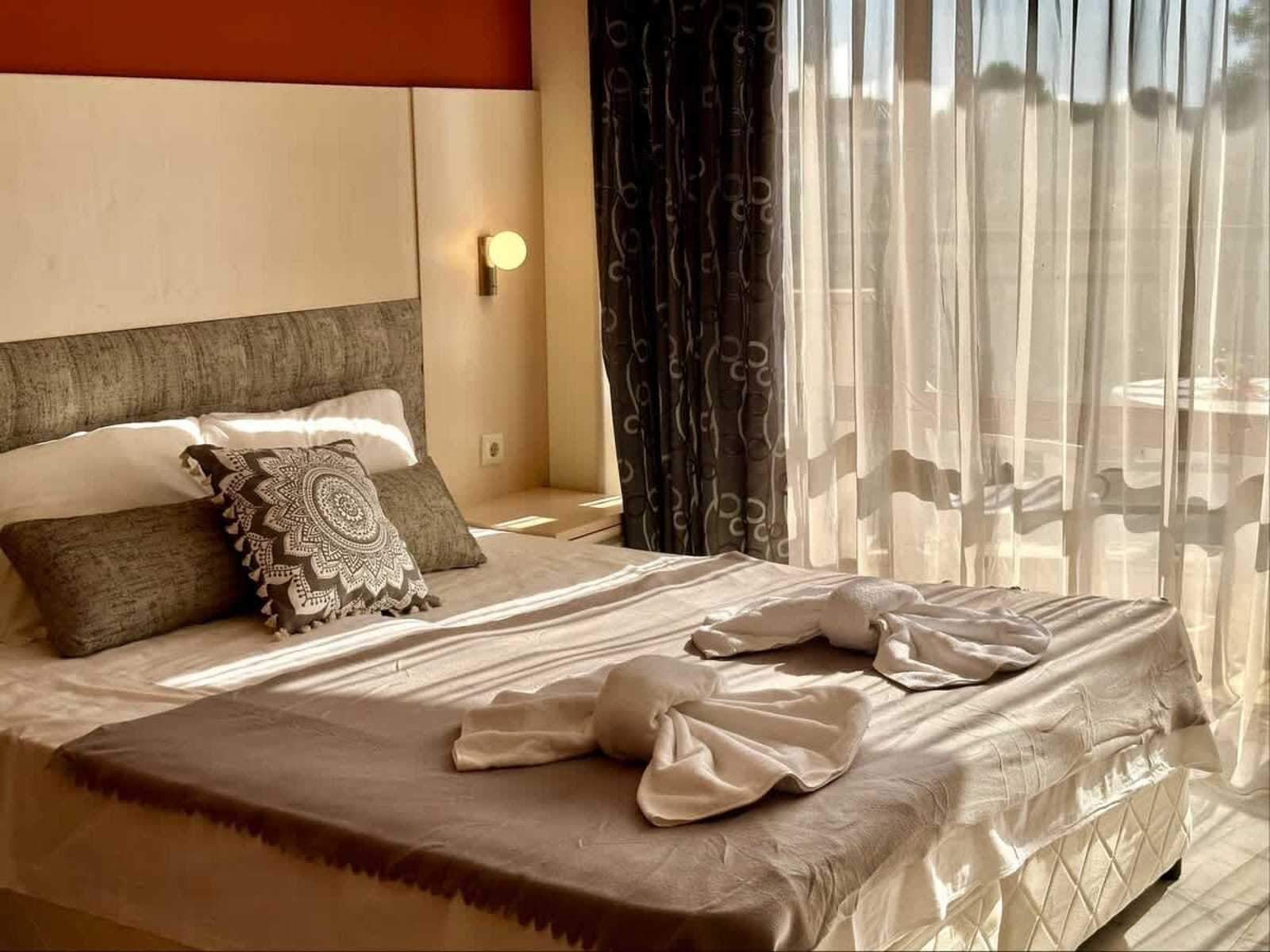 River Park Cozy Studio with pool view - Photo 11