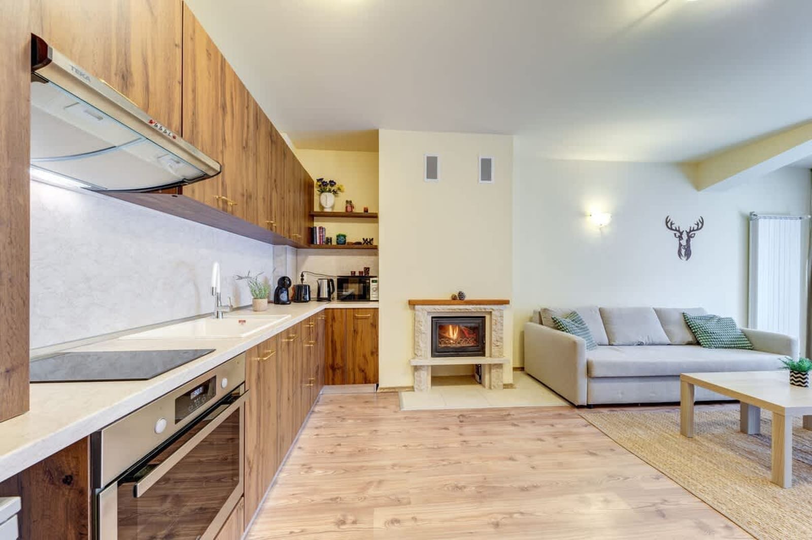 Cosy 1BD Apt w/ Free Parking and Balcony - Photo 7