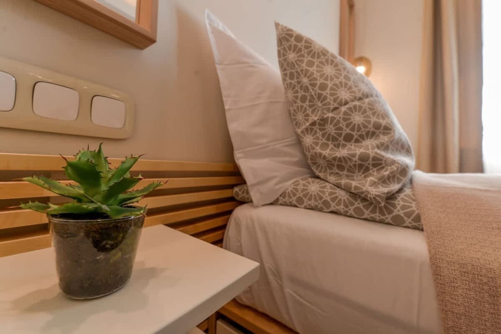 Modern &amp; Cozy 1BD Apartment near Serdika - Photo 16