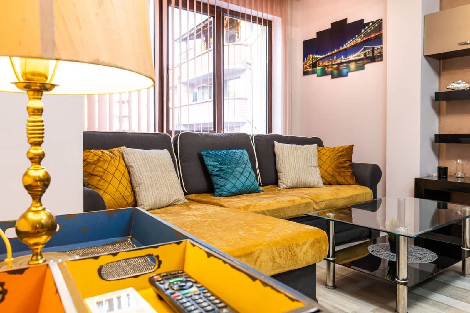 Downtown 1BD Apartment w/ Cosy Balcony - Photo 6