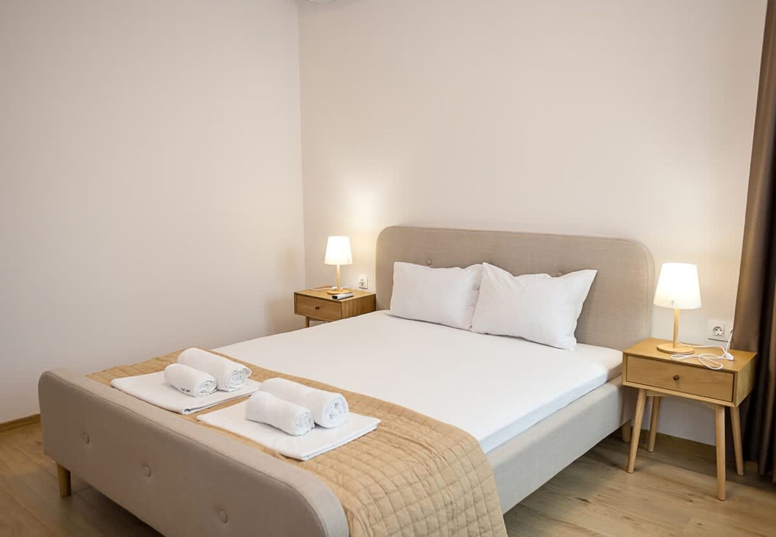 Private Villa with 5BD, Pool &amp; Stunning Sea Views - Photo 13