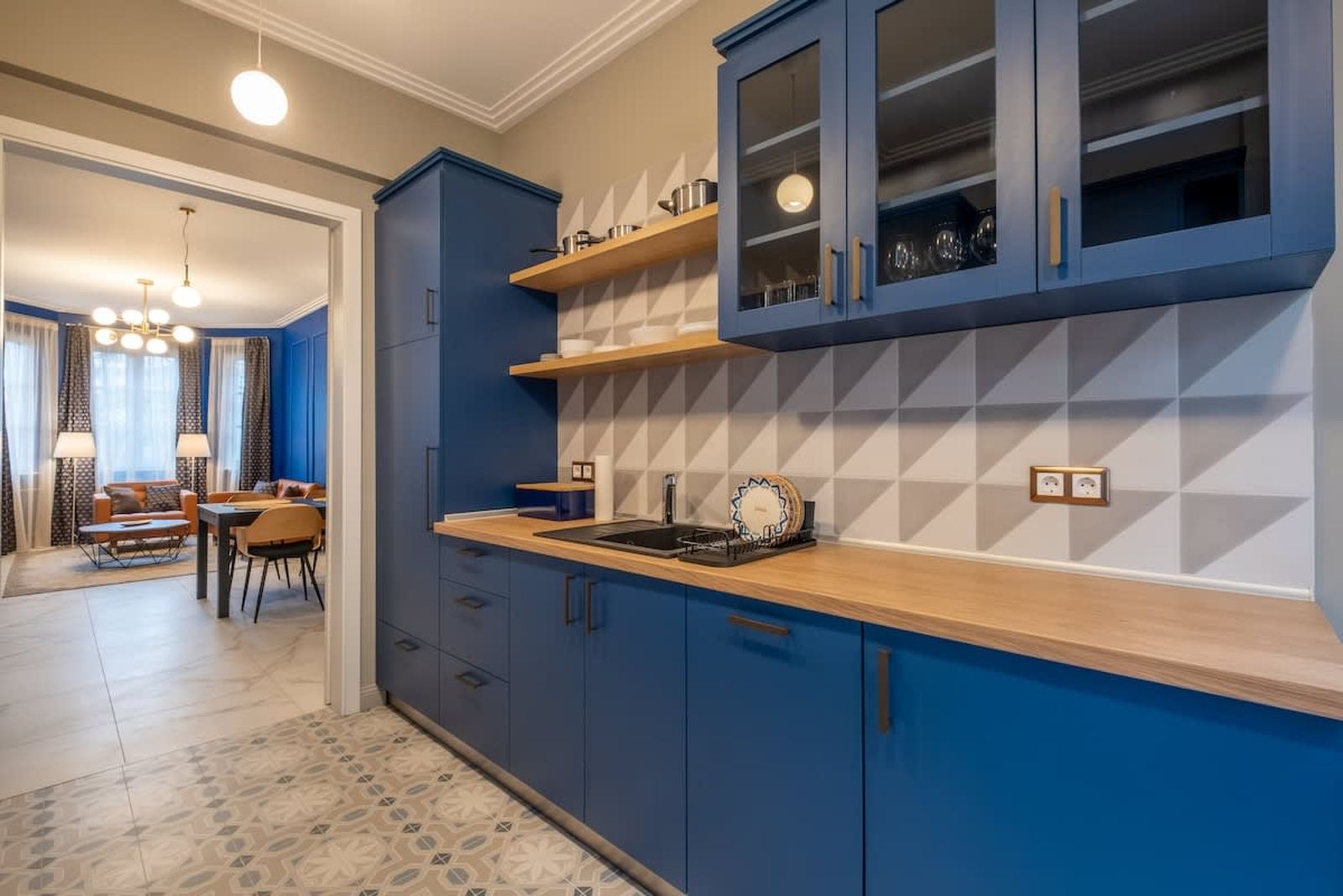 Sofia’s Classy Blu -2 Bedrooms - Photo 26