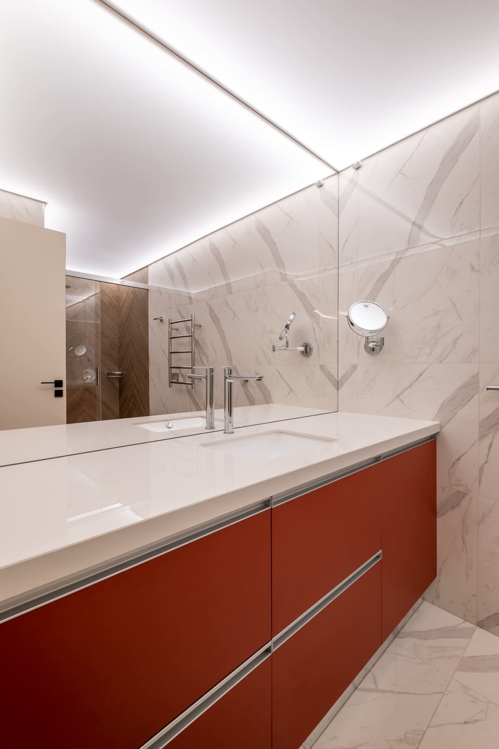 SOFapart Boutique Apt with 3 BDR + 2 BTH &amp; Parking - Photo 13