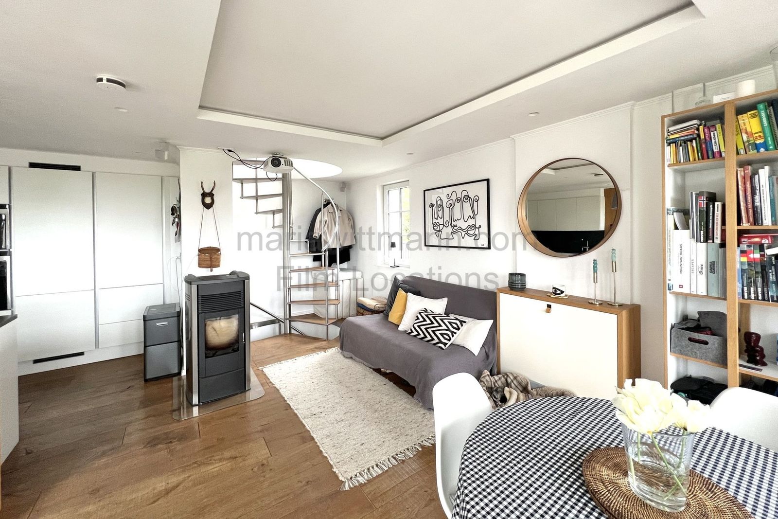 Location 242 - Photo 23