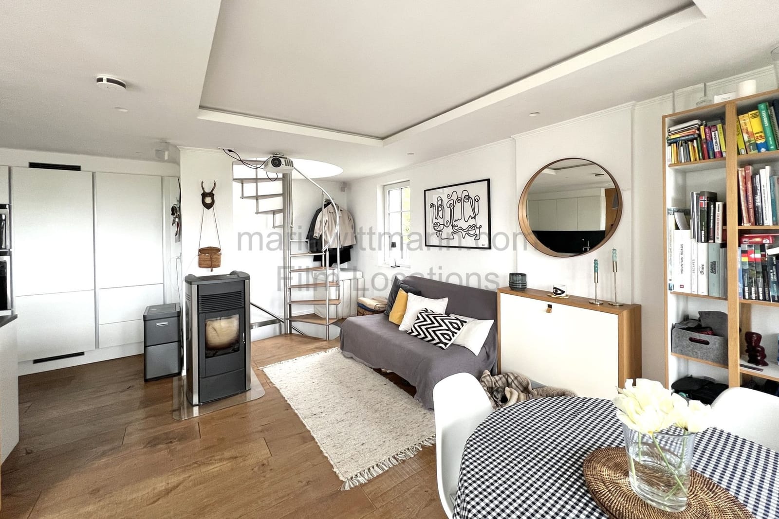 Location 242 - Photo 23