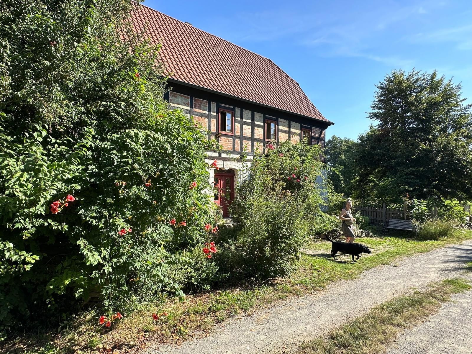 Historic Half-Timbered Farmhouse with Cinematic Garden &amp; Authentic European Atmosphere - Photo 6
