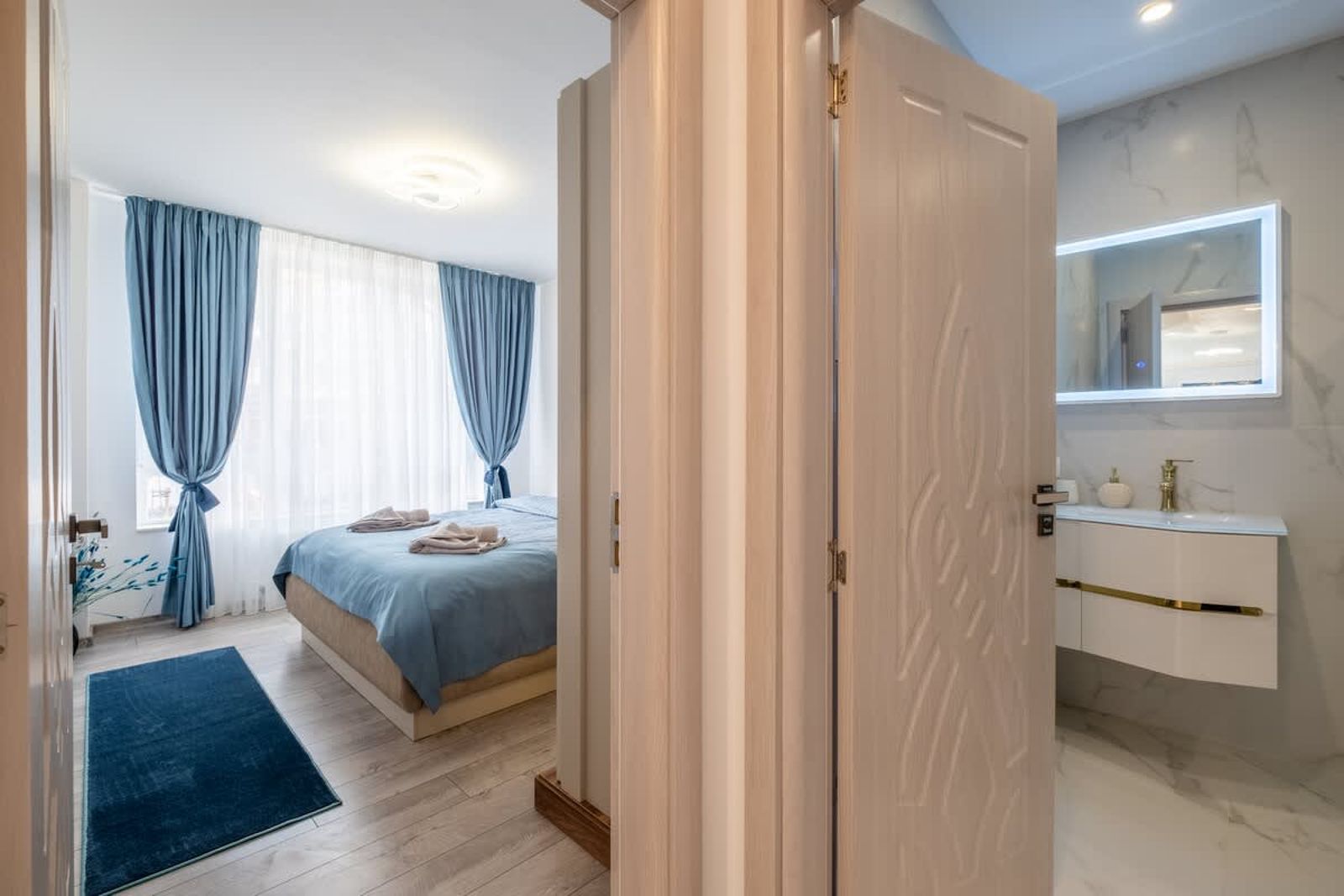 Elegant Deluxe - 2 Bedrooms apt. - Photo 16