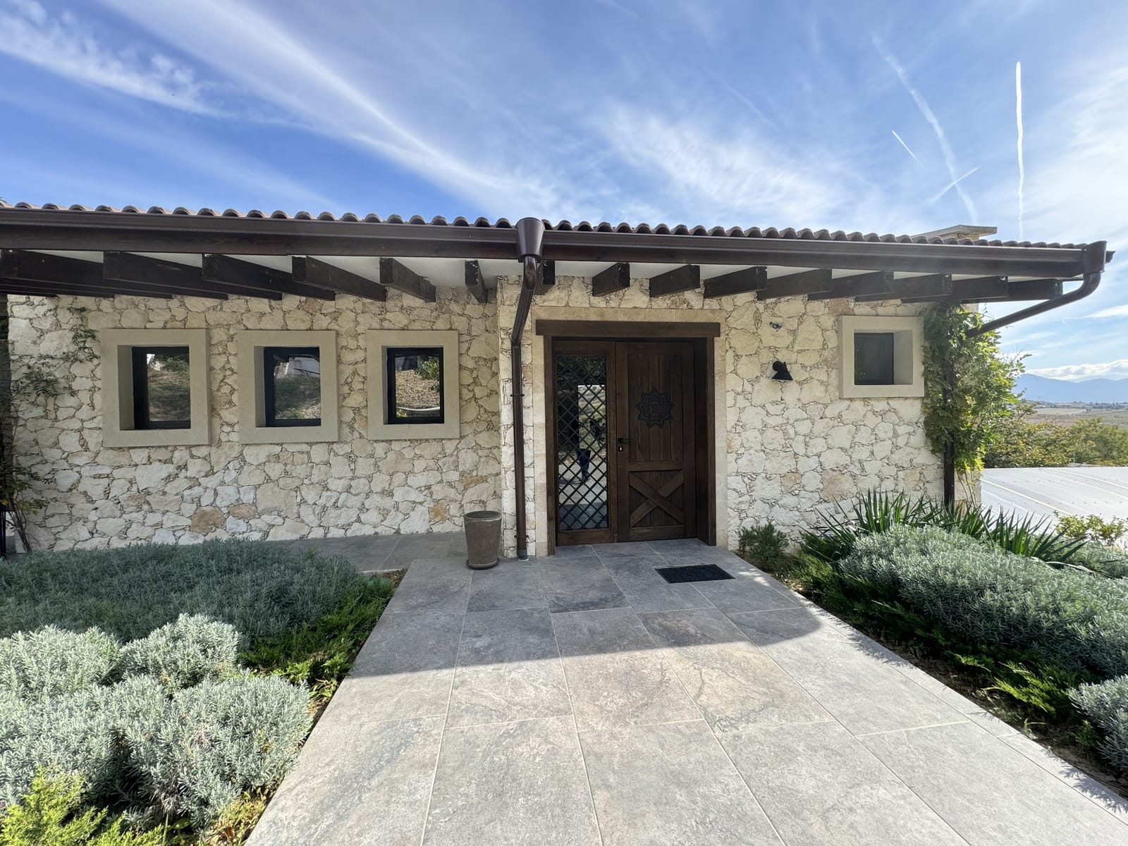 Zornitza Family Estate - Winery - Cover Photo