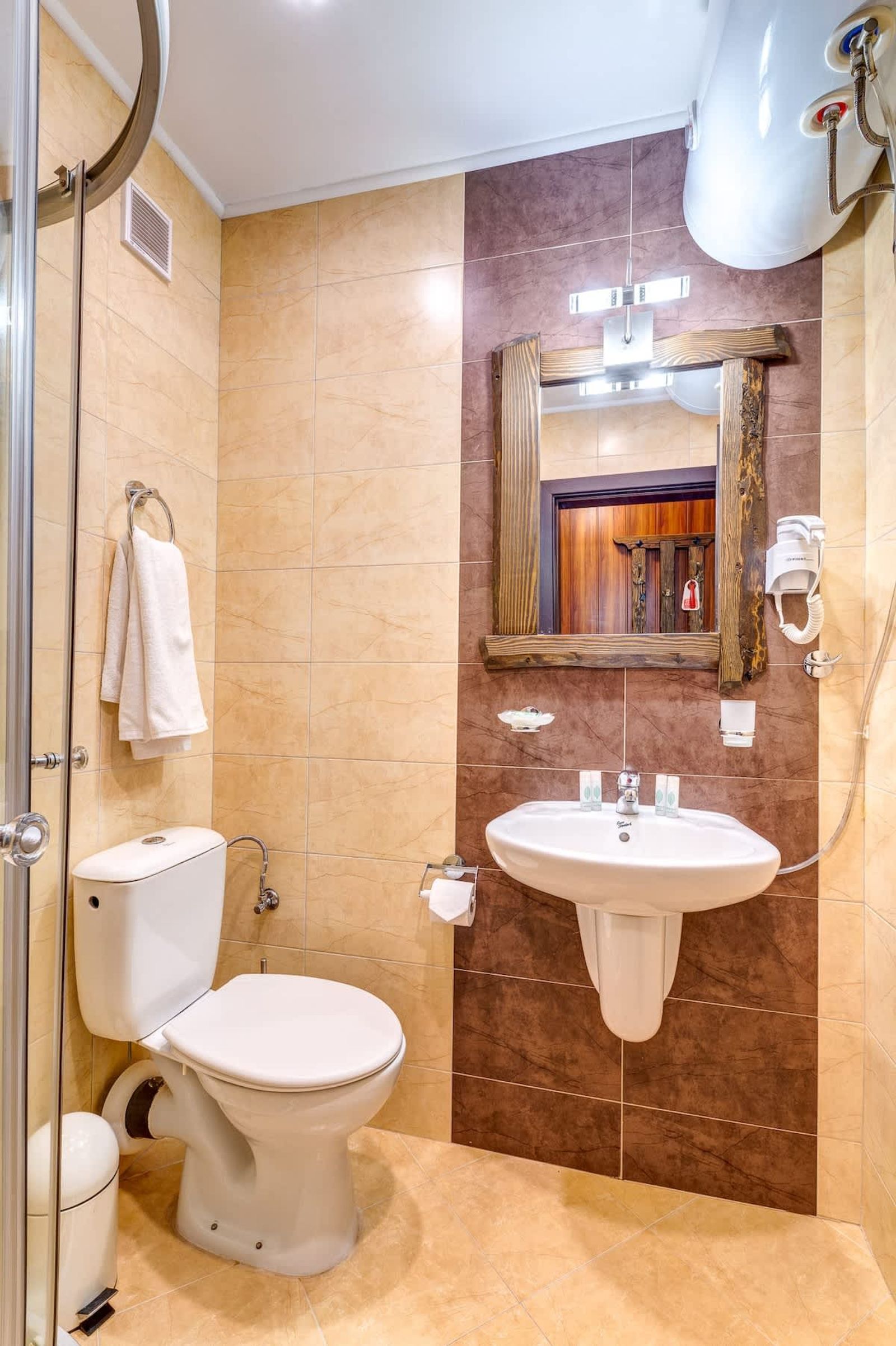 Cozy and Stylish Studio in Forest Glade - Photo 9