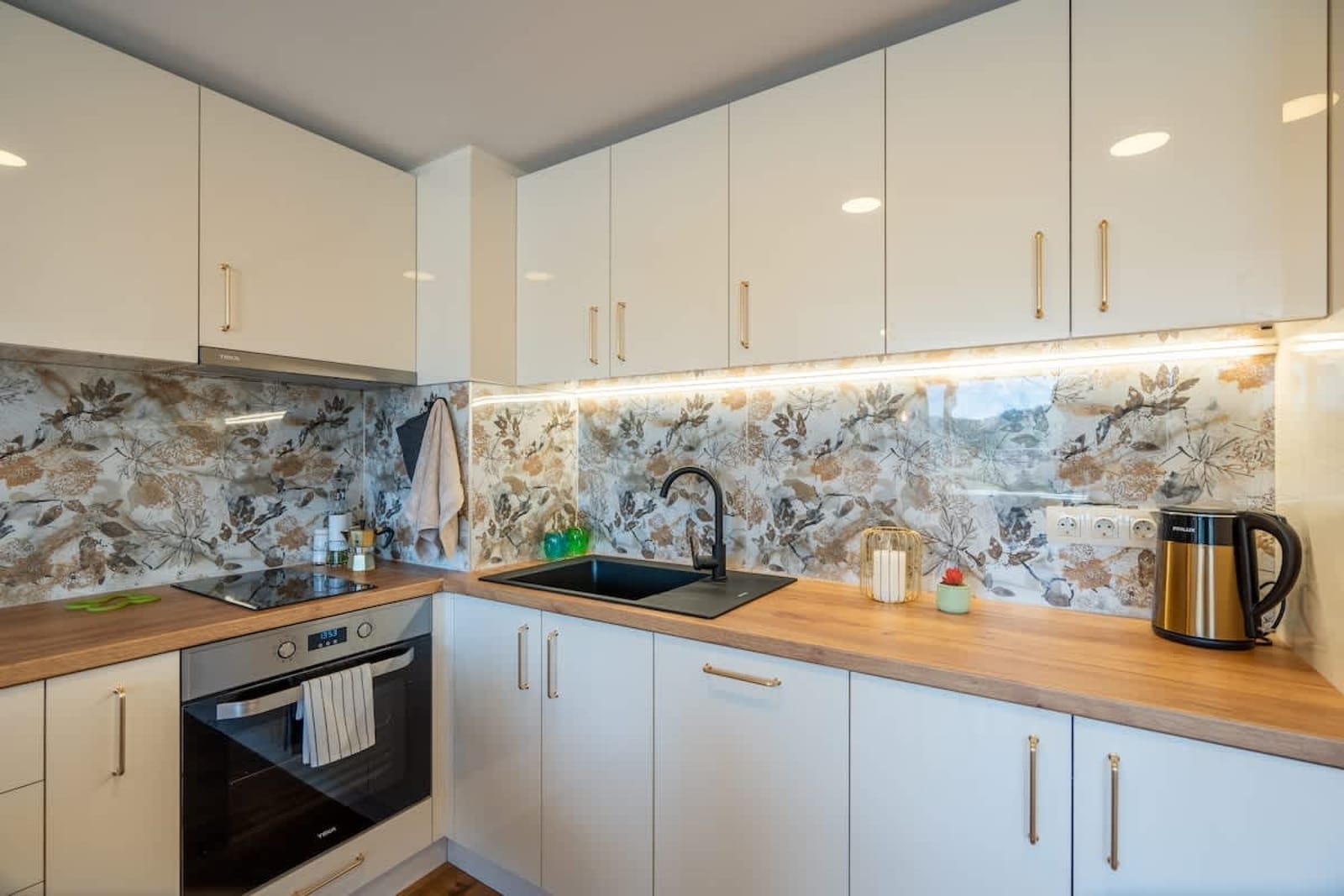 Golden Mountains - Photo 12