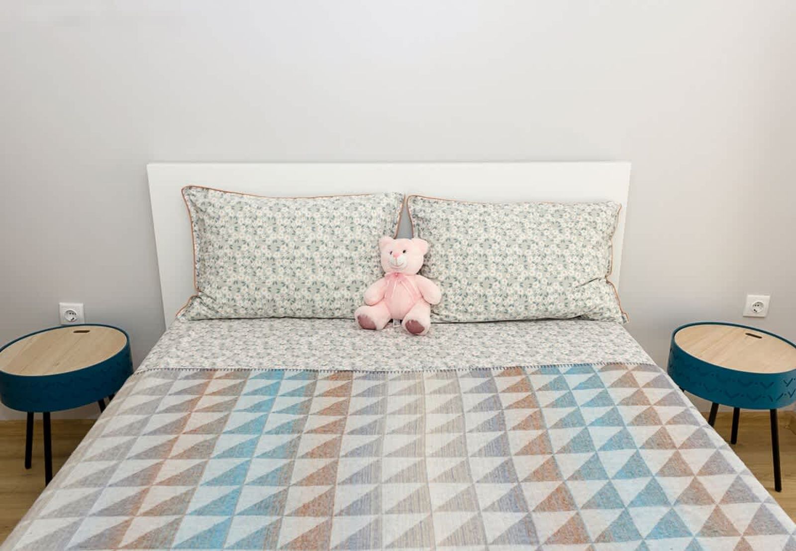 Cozy 1-BD Apartment in Varna - Photo 13