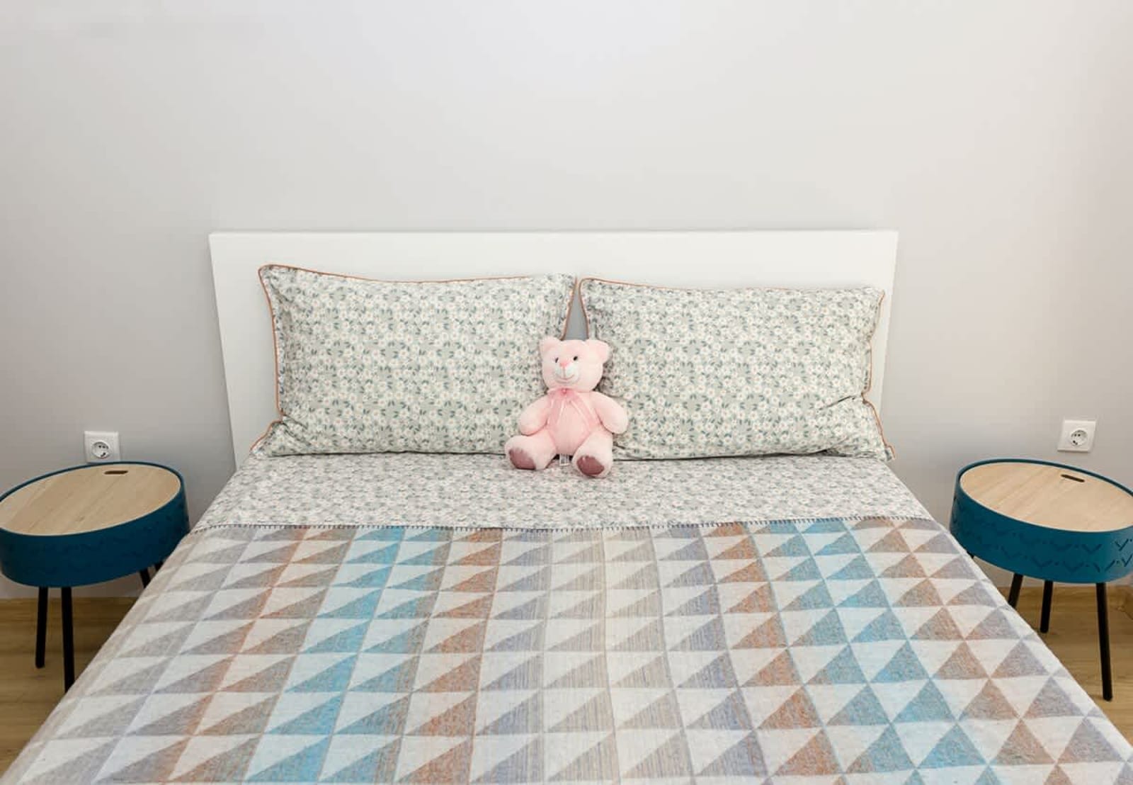 Cozy 1-BD Apartment in Varna - Photo 13