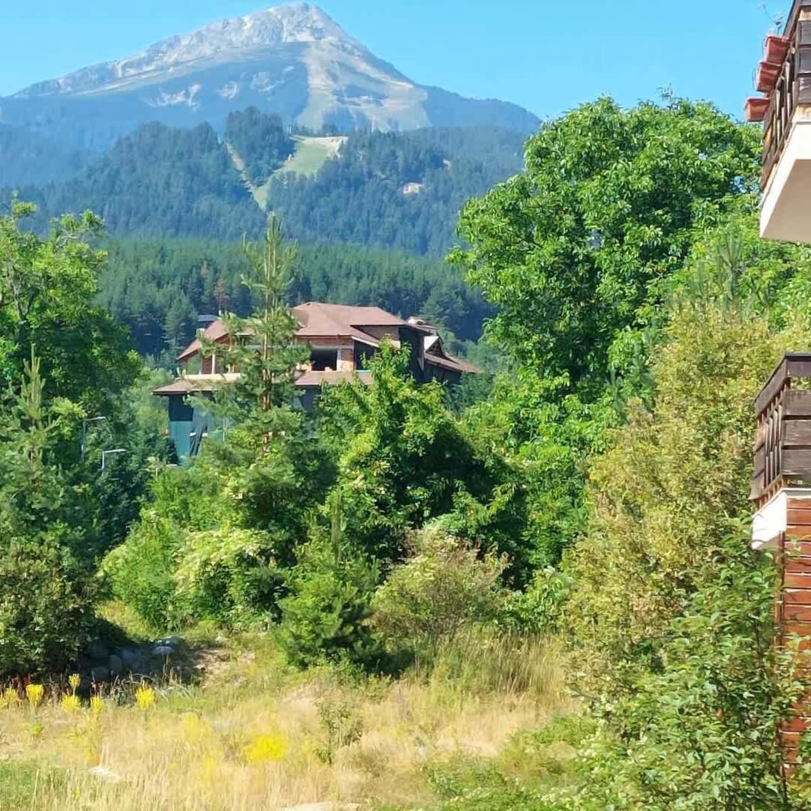 Cozy Mountain-View Apartment in Belmont, Bansko - Photo 14