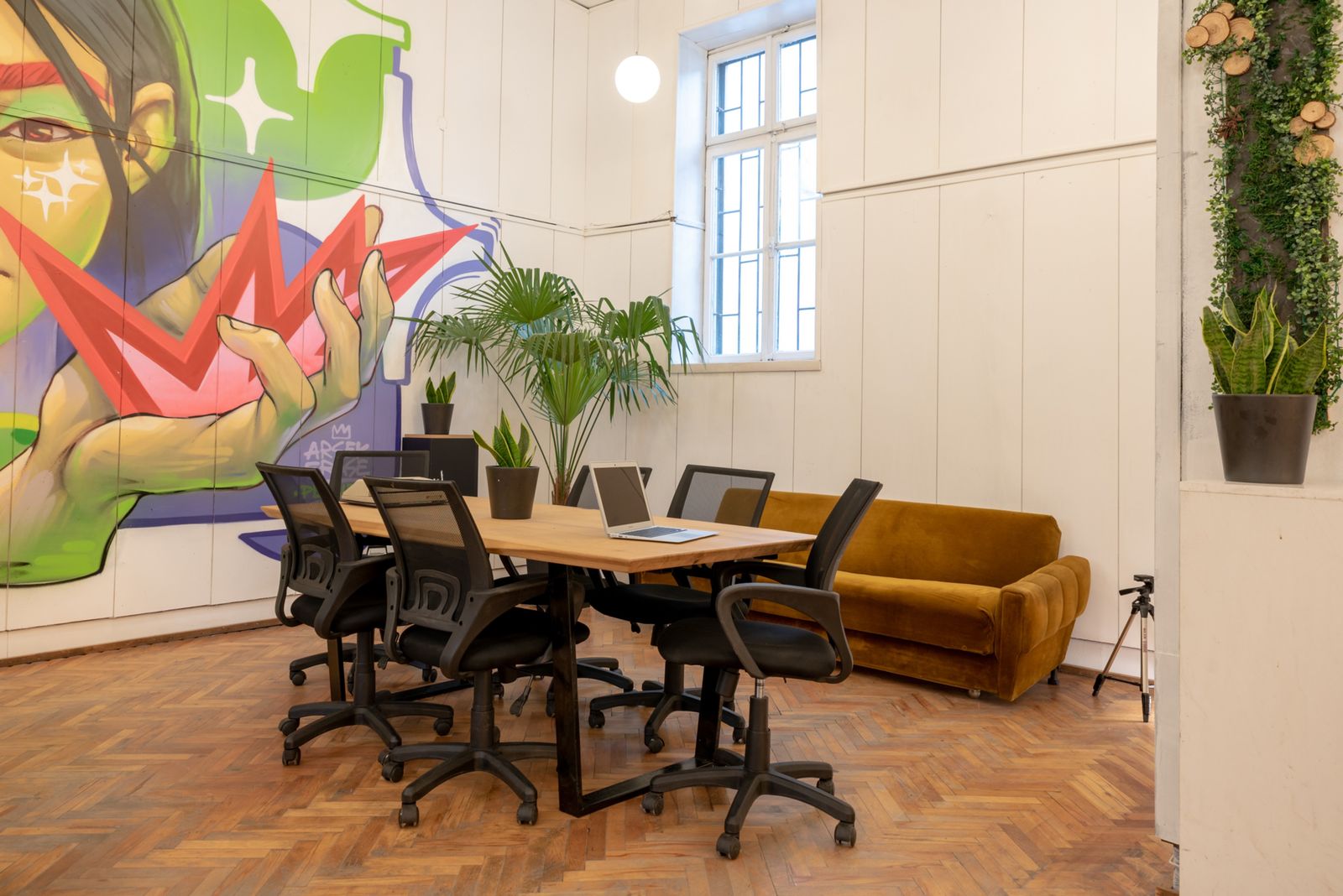 Cozy Co-working space in the heart of Plovdiv - Photo 8