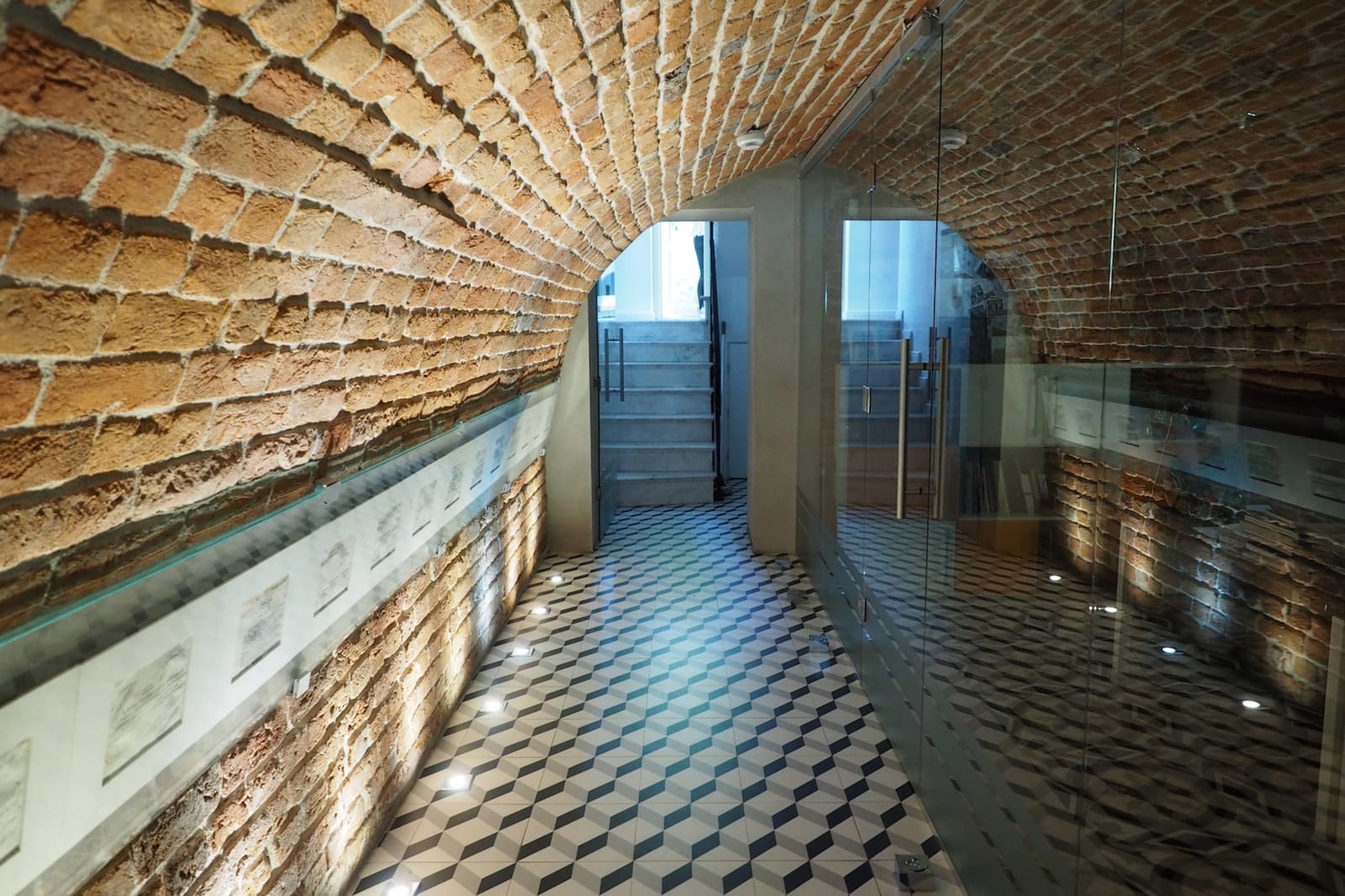 Noblesse Palace - Photo 21