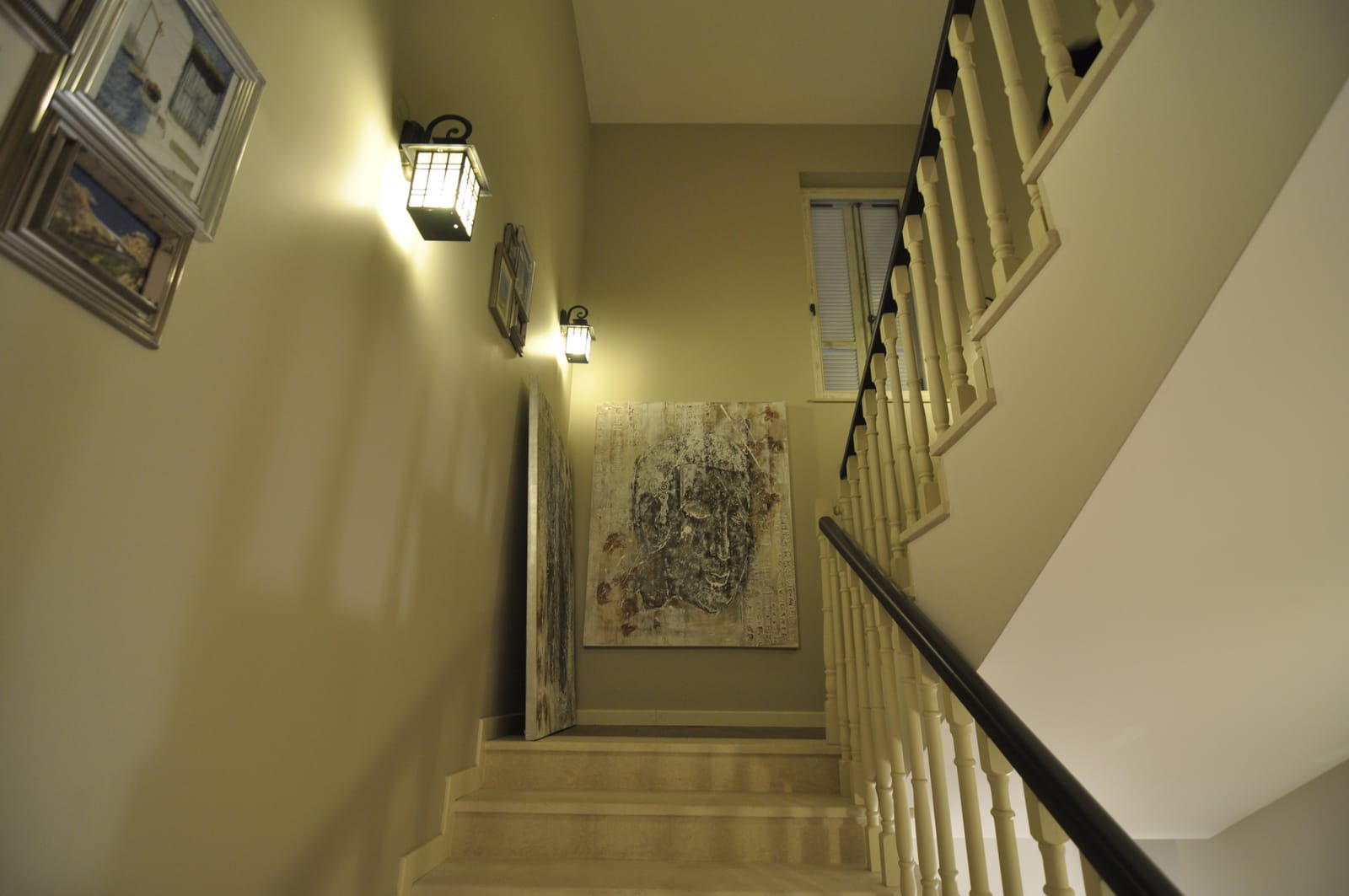 The Flower House - Photo 56