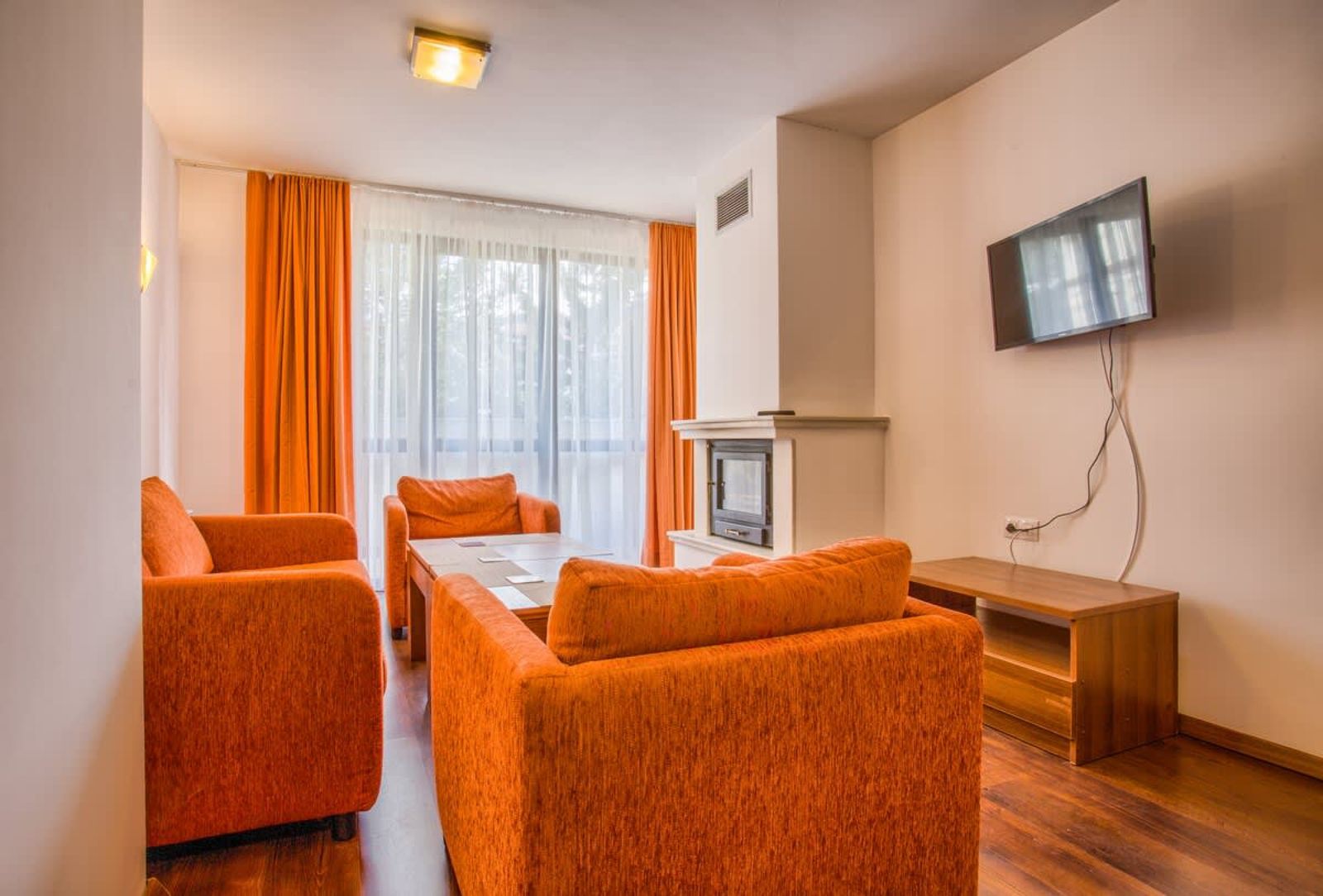 1BD Apartment with Parking &amp; Balcony  Bansko - Photo 8