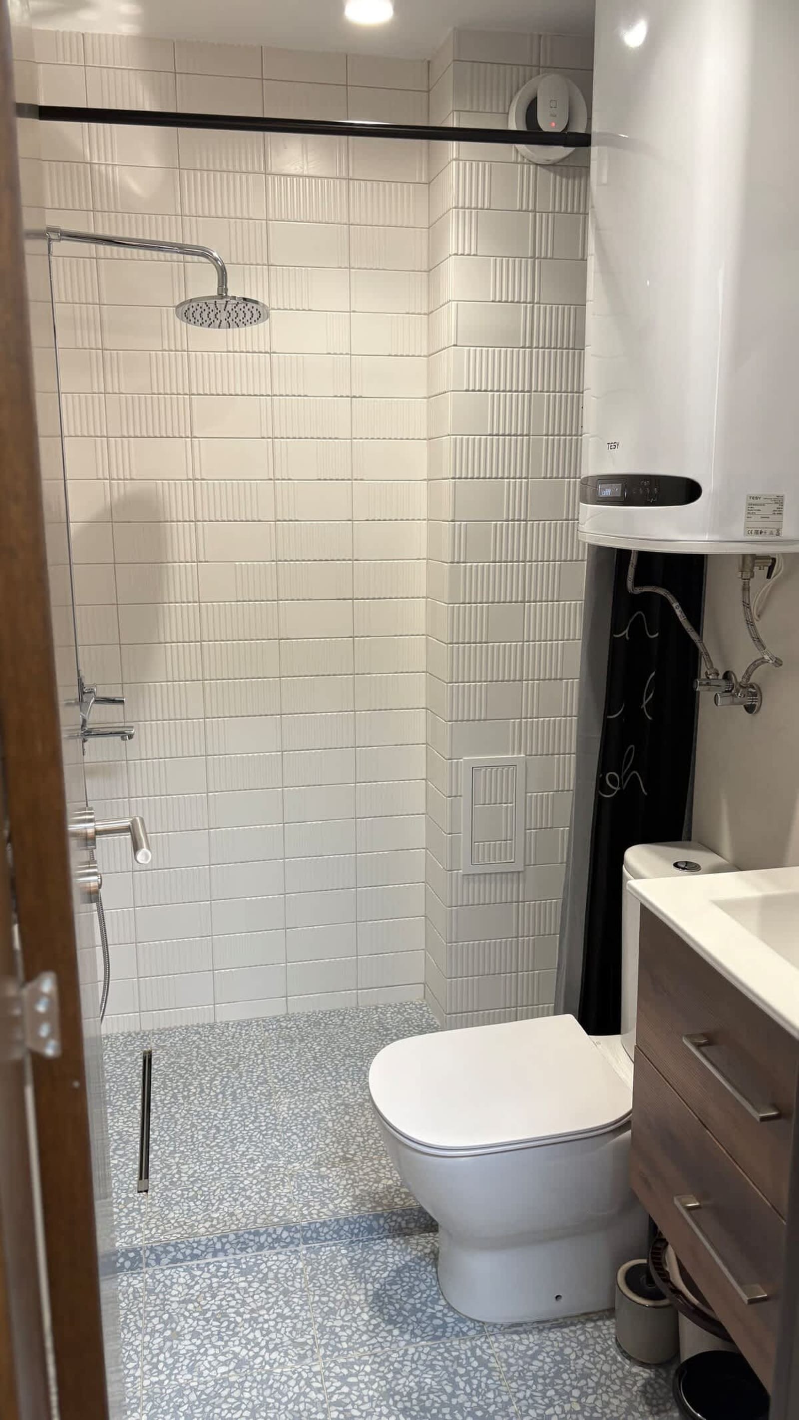 Comfort in Varna– Modern, Bright Central Apartment - Photo 12