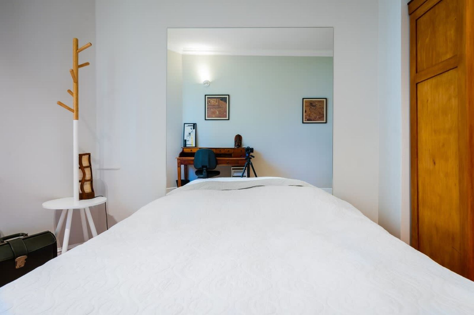 Modern, Spacious 2BD Flat - Prime Sofia Location - Photo 27