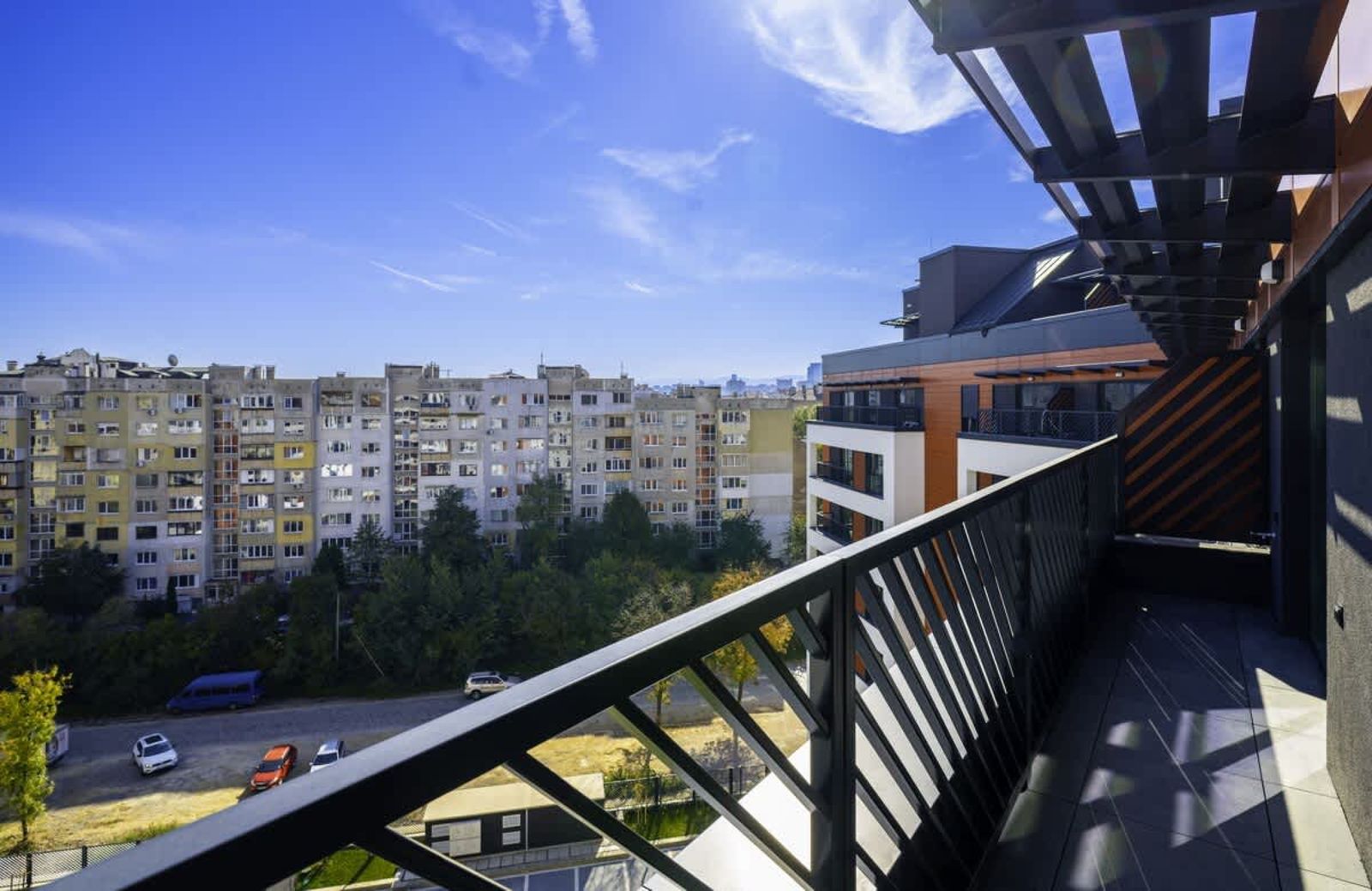 Aviva Living - 2BD Apartment With Free Parking - Photo 20