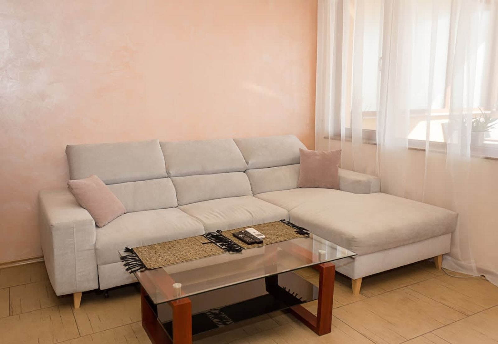 Varna Gem: 2BD Flat with Sunny Balcony - Photo 9