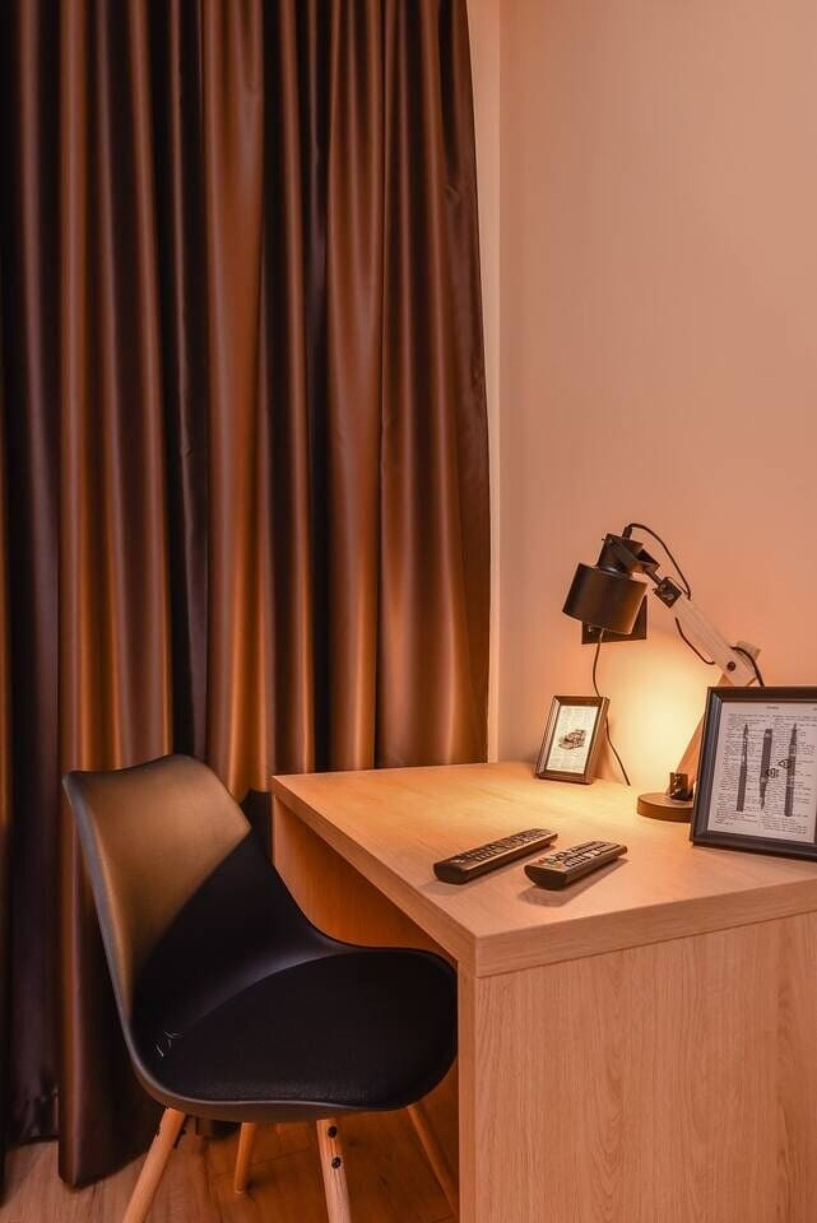 Sofia Dream Apartments - 3BD, 2BTHR - The Library - Photo 10