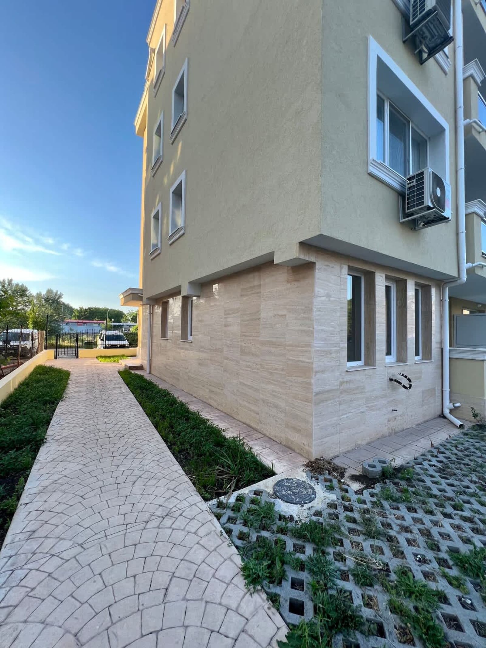 Modern Spacious 1BD Apartment for two in Nesebar - Photo 16