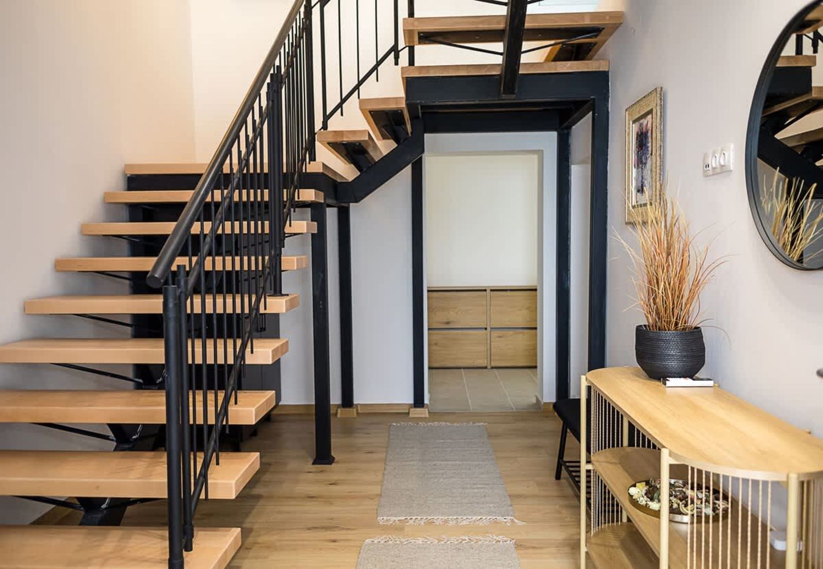 Private Villa with 5BD, Pool &amp; Stunning Sea Views - Photo 7