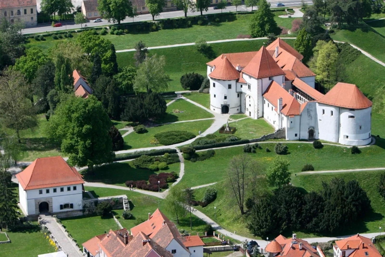 Exotic Castle - Photo 5