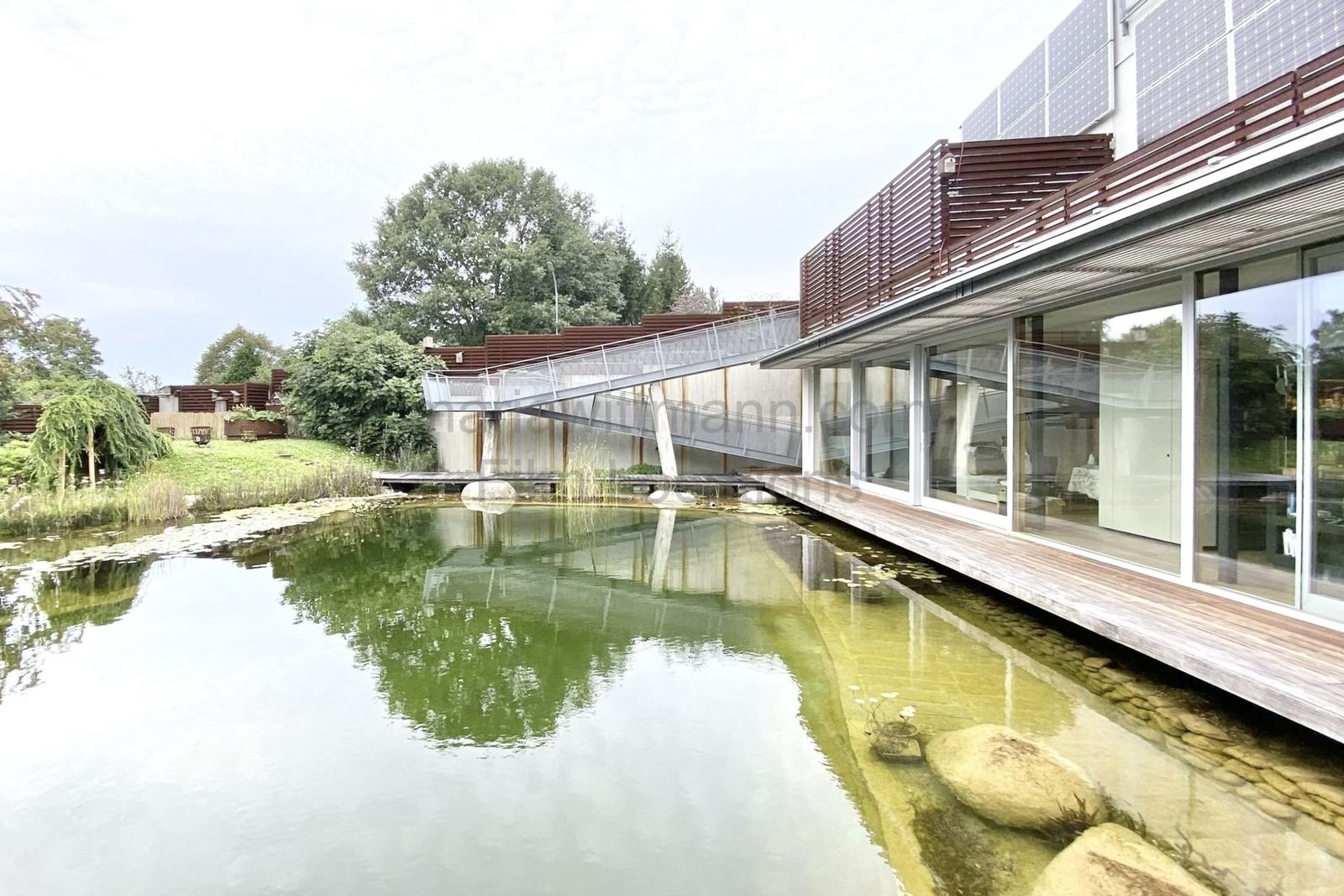 Location 256 - Photo 14